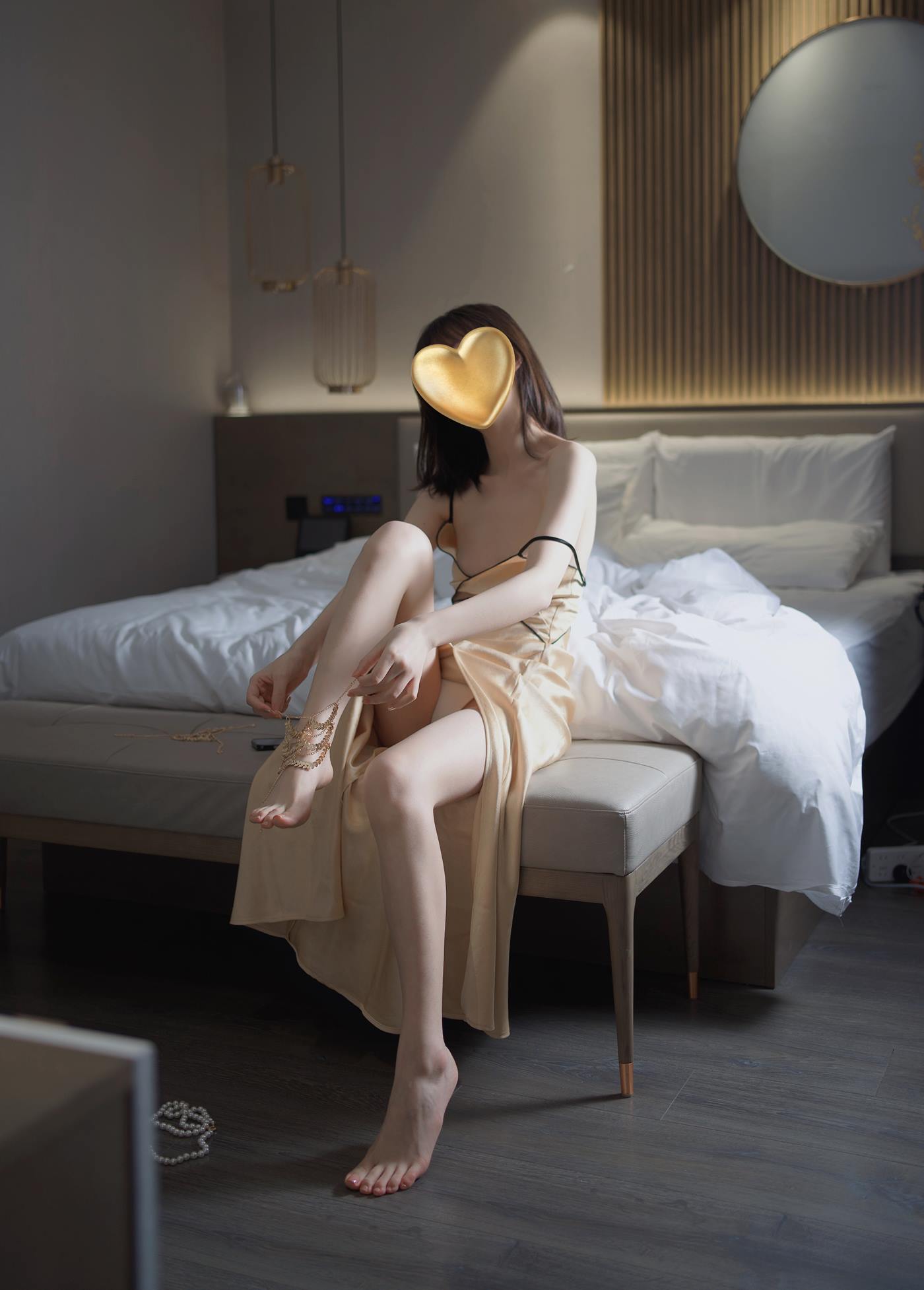 图片[19]-禅院熏 – 金色礼服 jio链 [24P] – 速更版-美库