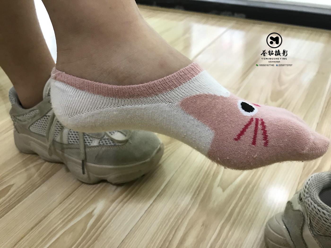 图片[37]-[誉铭传媒]袜足摄影 2020年《03月 幕后作品》[59P] – 速更版-美库