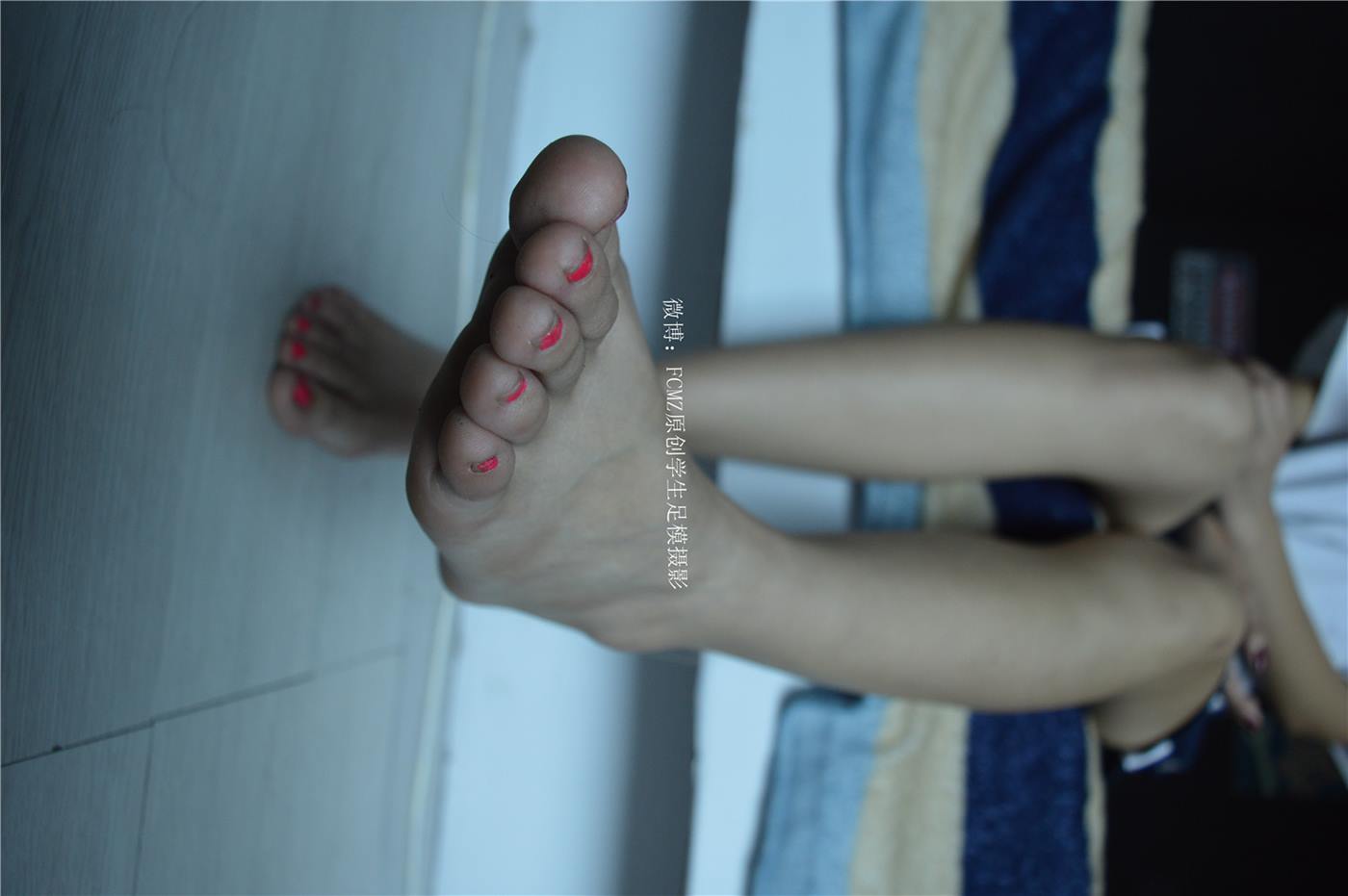 图片[100]-FCMZ原创学生足模摄影 No.008 橙子的第二次合作 [213P] – 速更版-美库