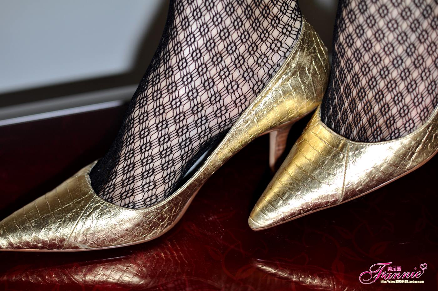 图片[17]-Fannie芬妮每足园 No.023 暗香（金色船袜黑网丝）[69P] – 速更版-美库