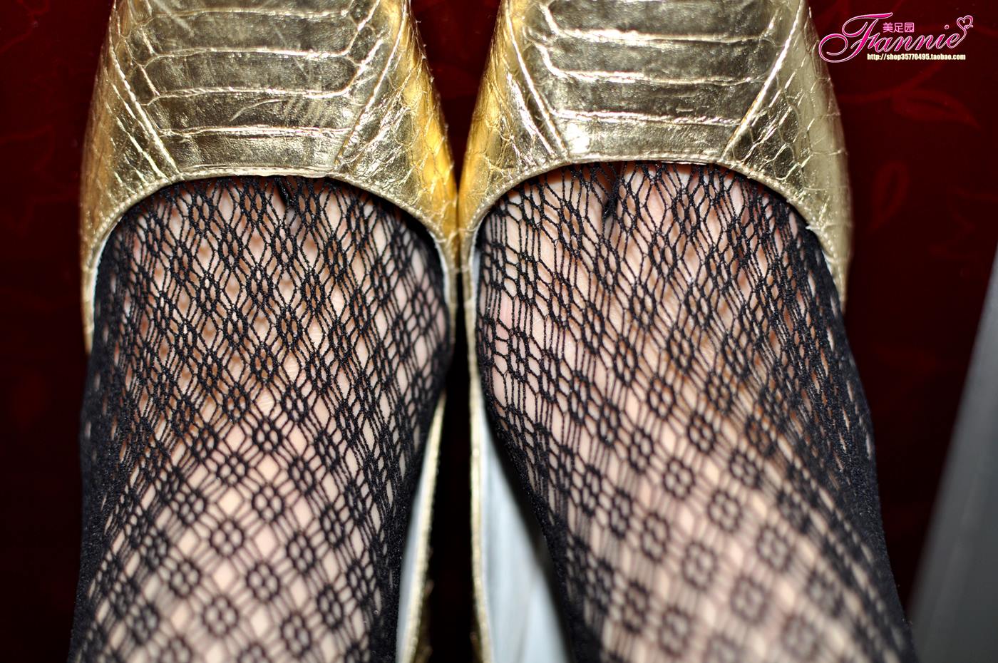 图片[20]-Fannie芬妮每足园 No.023 暗香（金色船袜黑网丝）[69P] – 速更版-美库