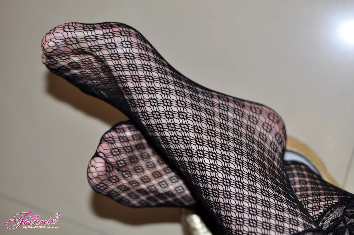 图片[40]-Fannie芬妮每足园 No.023 暗香（金色船袜黑网丝）[69P] – 速更版-美库