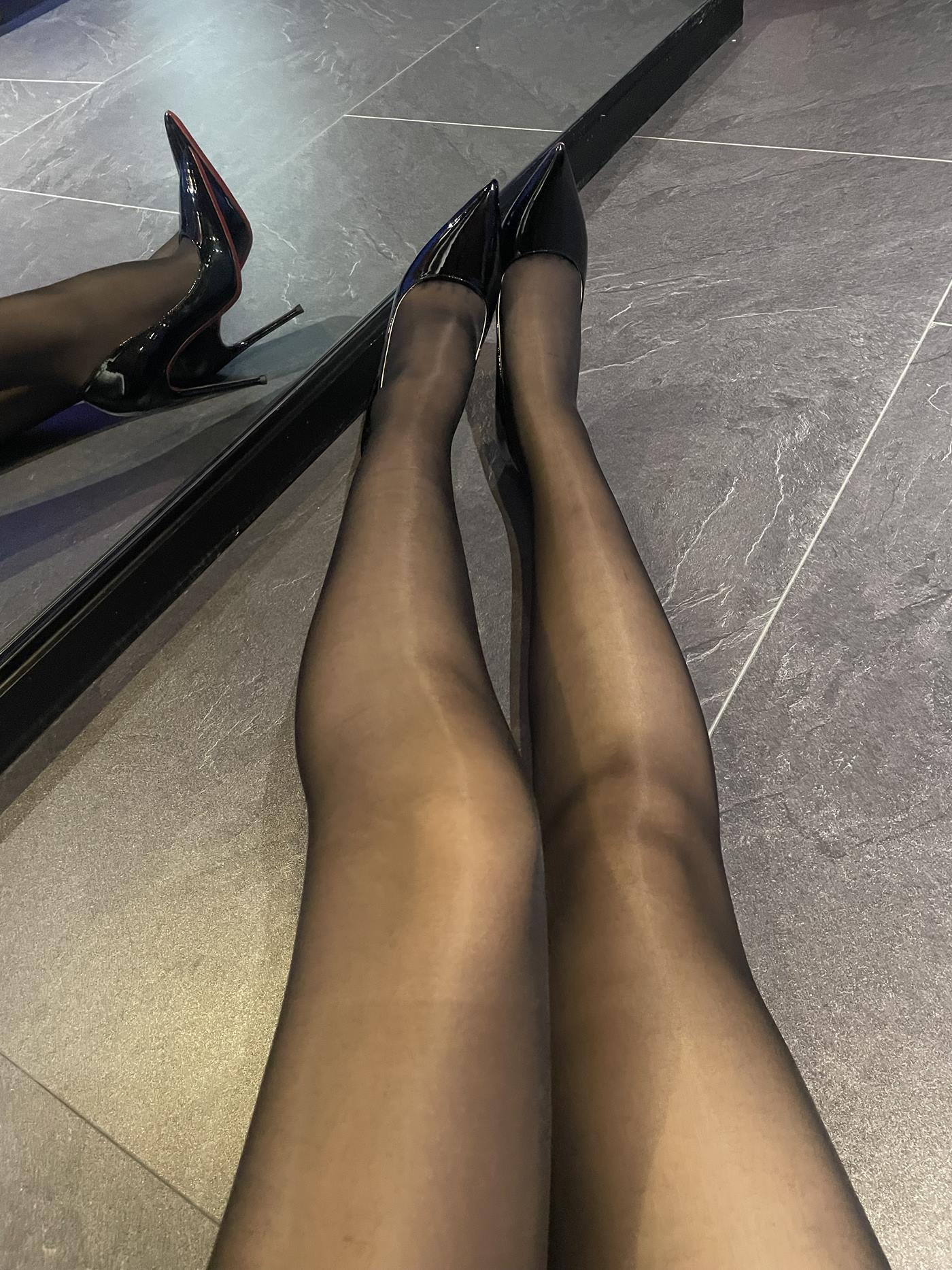 图片[73]-轩萧学姐  女社长 [82P] – 速更版-美库