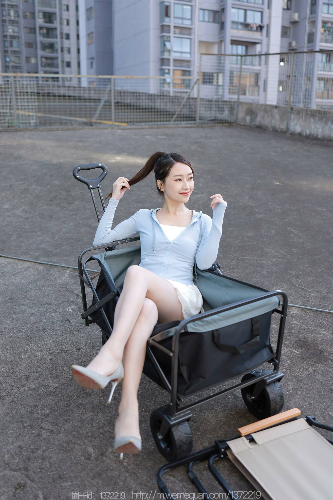 图片[23]-[IESS异思趣向] 耽丝  230102小婕 [90P] – 速更版-美库