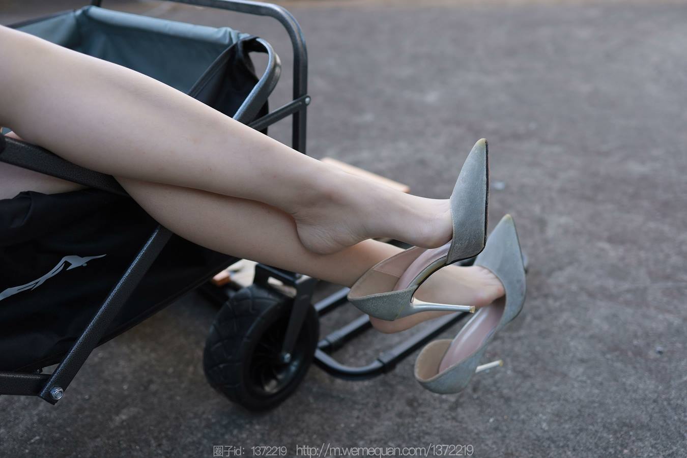 图片[26]-[IESS异思趣向] 耽丝  230102小婕 [90P] – 速更版-美库