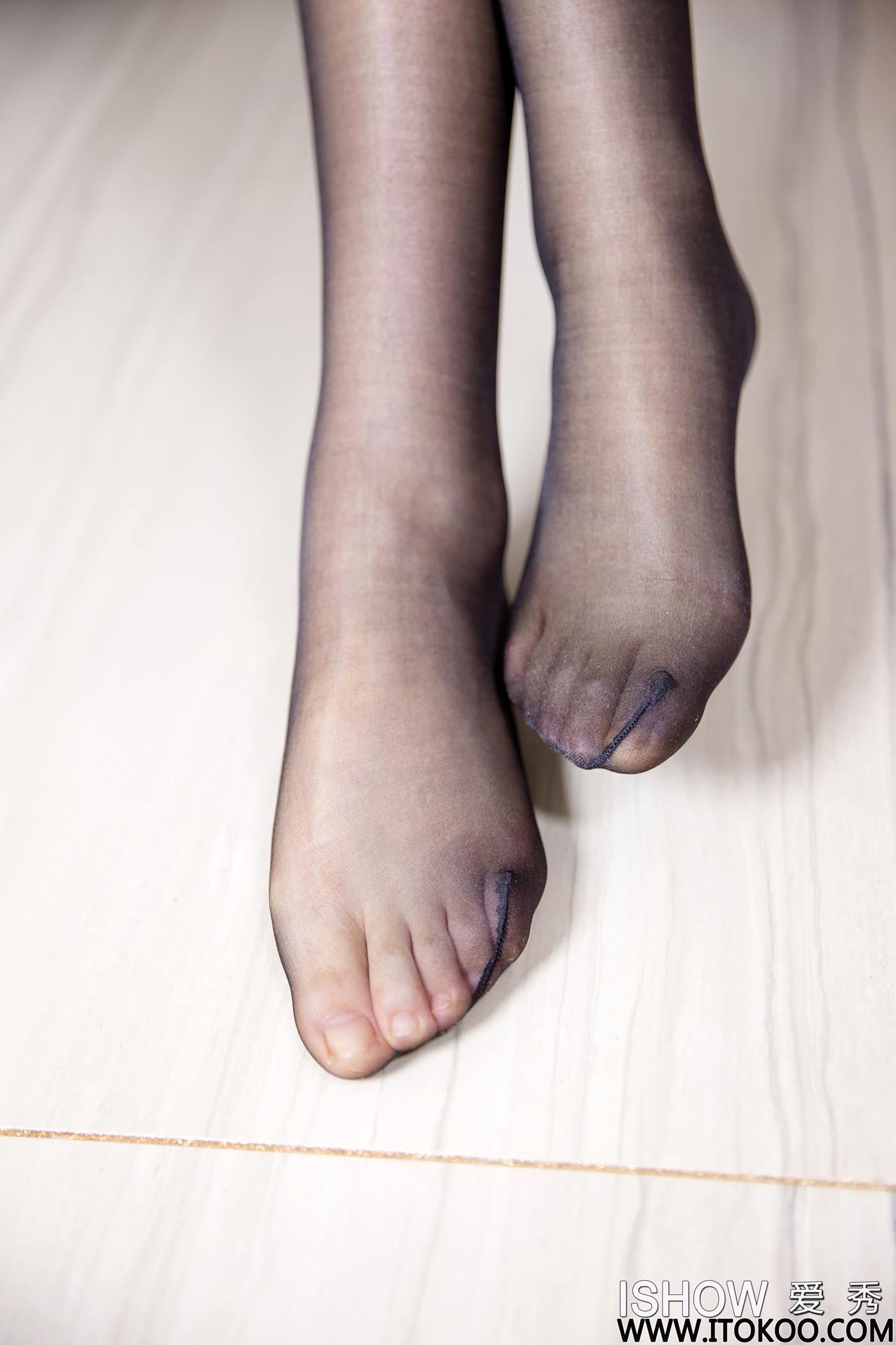 图片[16]-[ISHOW爱秀]2023.05.20 NO.365 杨伊伊Eva[30+1P] – 速更版-美库