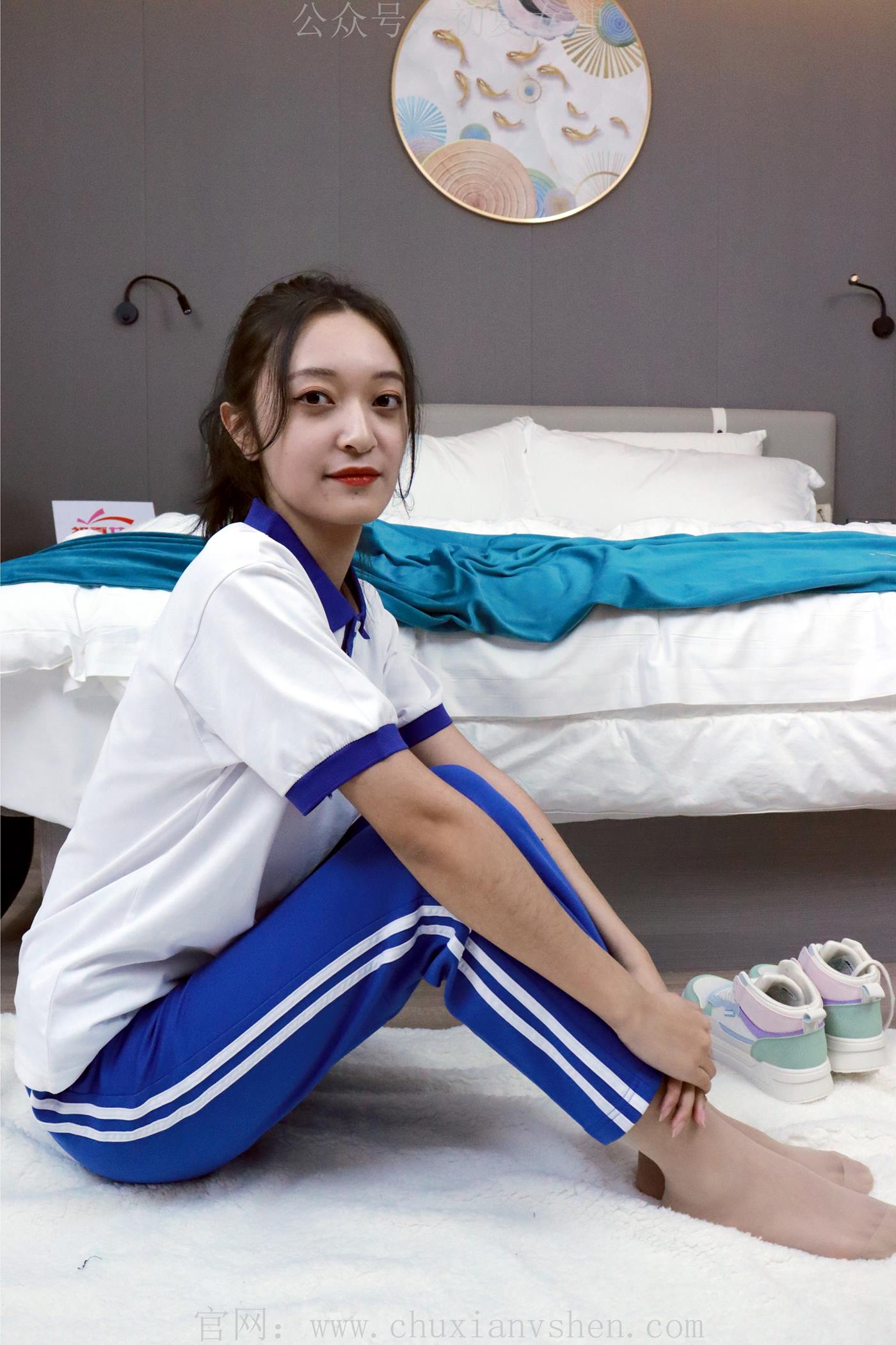 图片[11]-初夏女神 NO.001 依依 校服搭配37码运动鞋拍摄[123P] – 速更版-美库