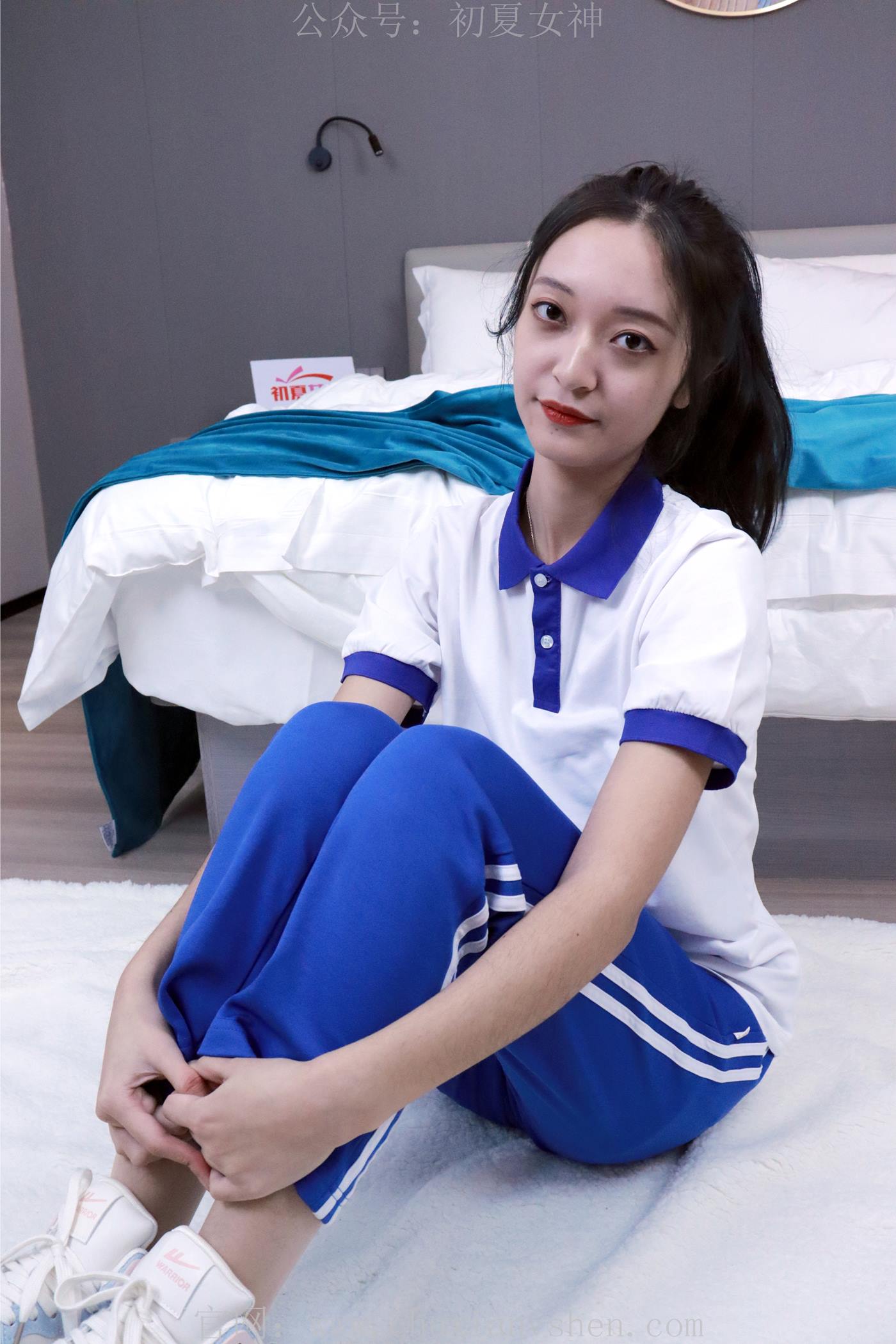 图片[27]-初夏女神 NO.001 依依 校服搭配37码运动鞋拍摄[123P] – 速更版-美库