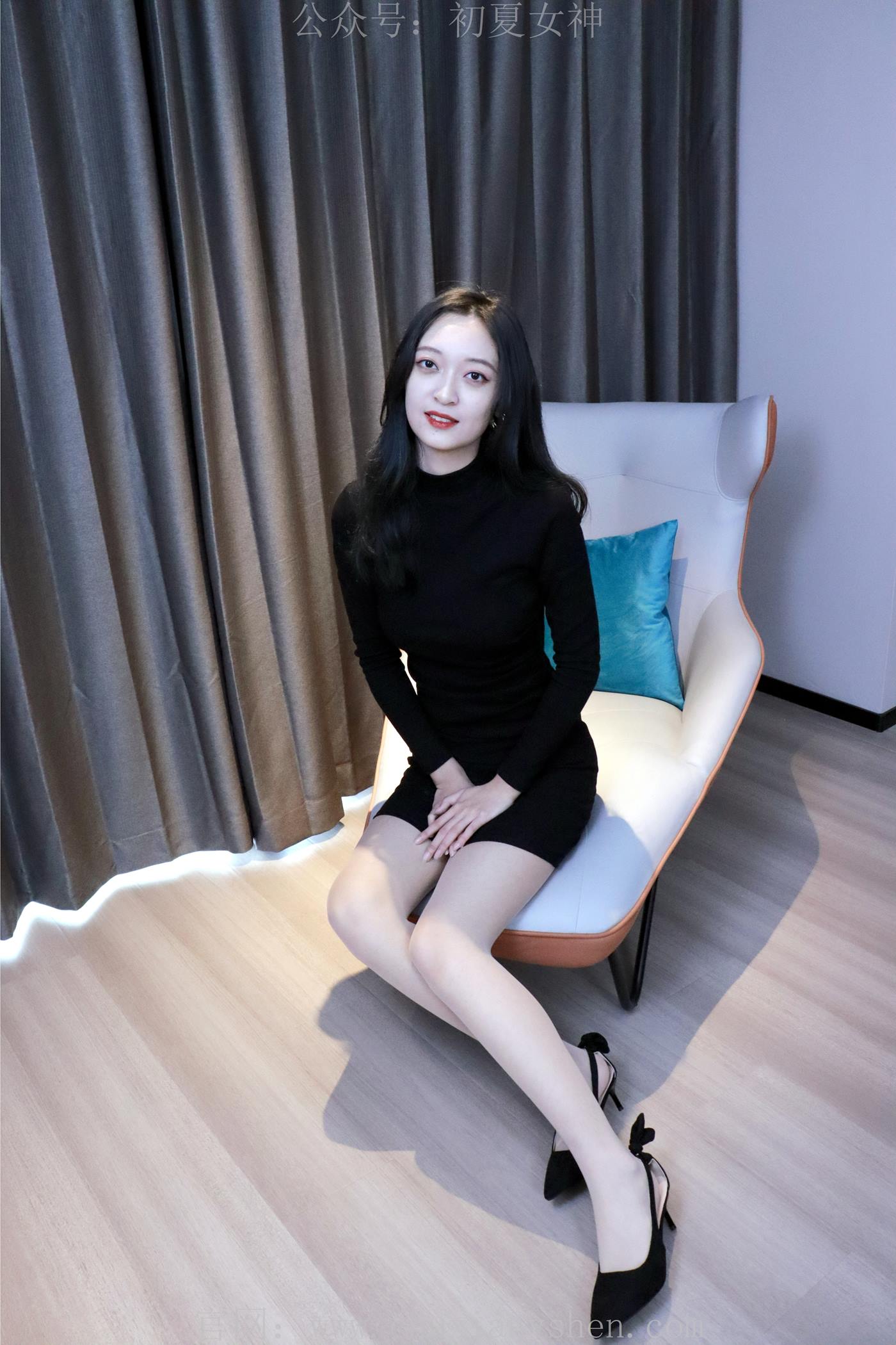 图片[44]-初夏女神 NO.003 依依 黑色瘦身衣搭配37码高跟鞋[108P] – 速更版-美库