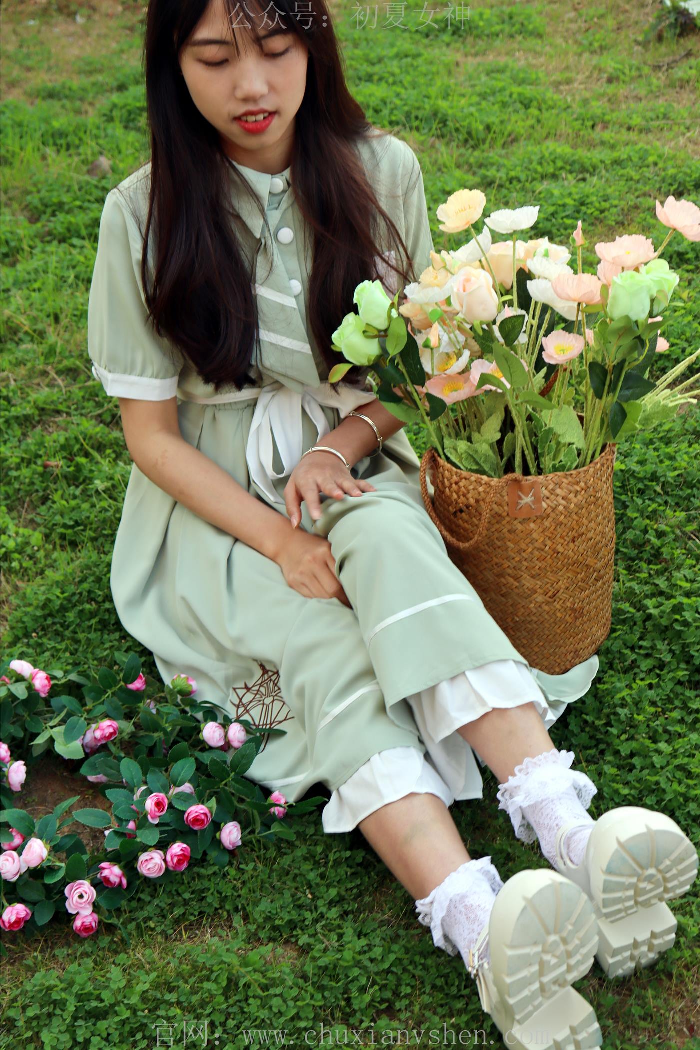 图片[71]-初夏女神 NO.002 雪糕 法式复古连衣裙搭36码白皮鞋[99P] – 速更版-美库