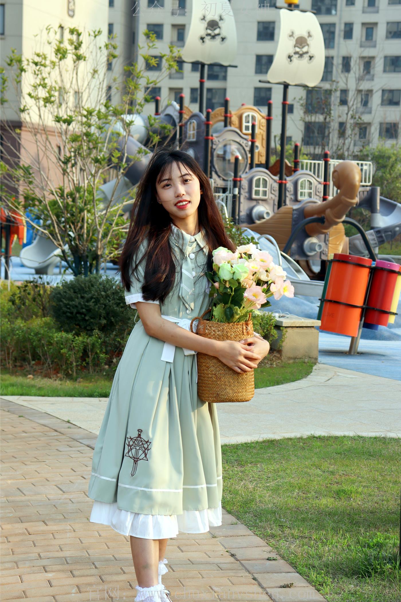 图片[77]-初夏女神 NO.002 雪糕 法式复古连衣裙搭36码白皮鞋[99P] – 速更版-美库