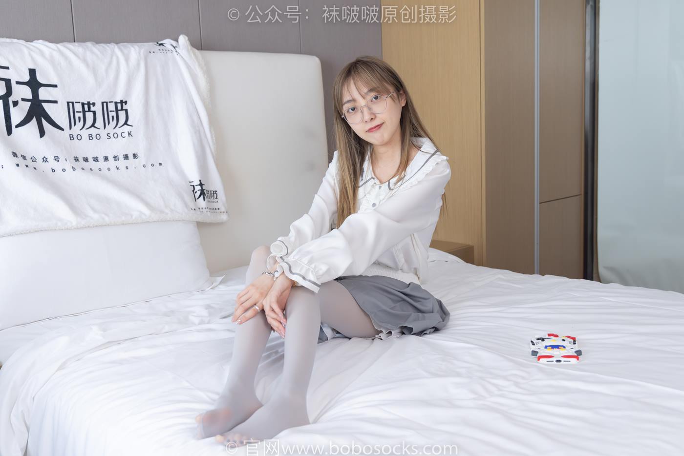 图片[63]-[BoBoSocks袜啵啵]NO.213 稚予-黑皮鞋、厚灰丝[140P] – 速更版-美库
