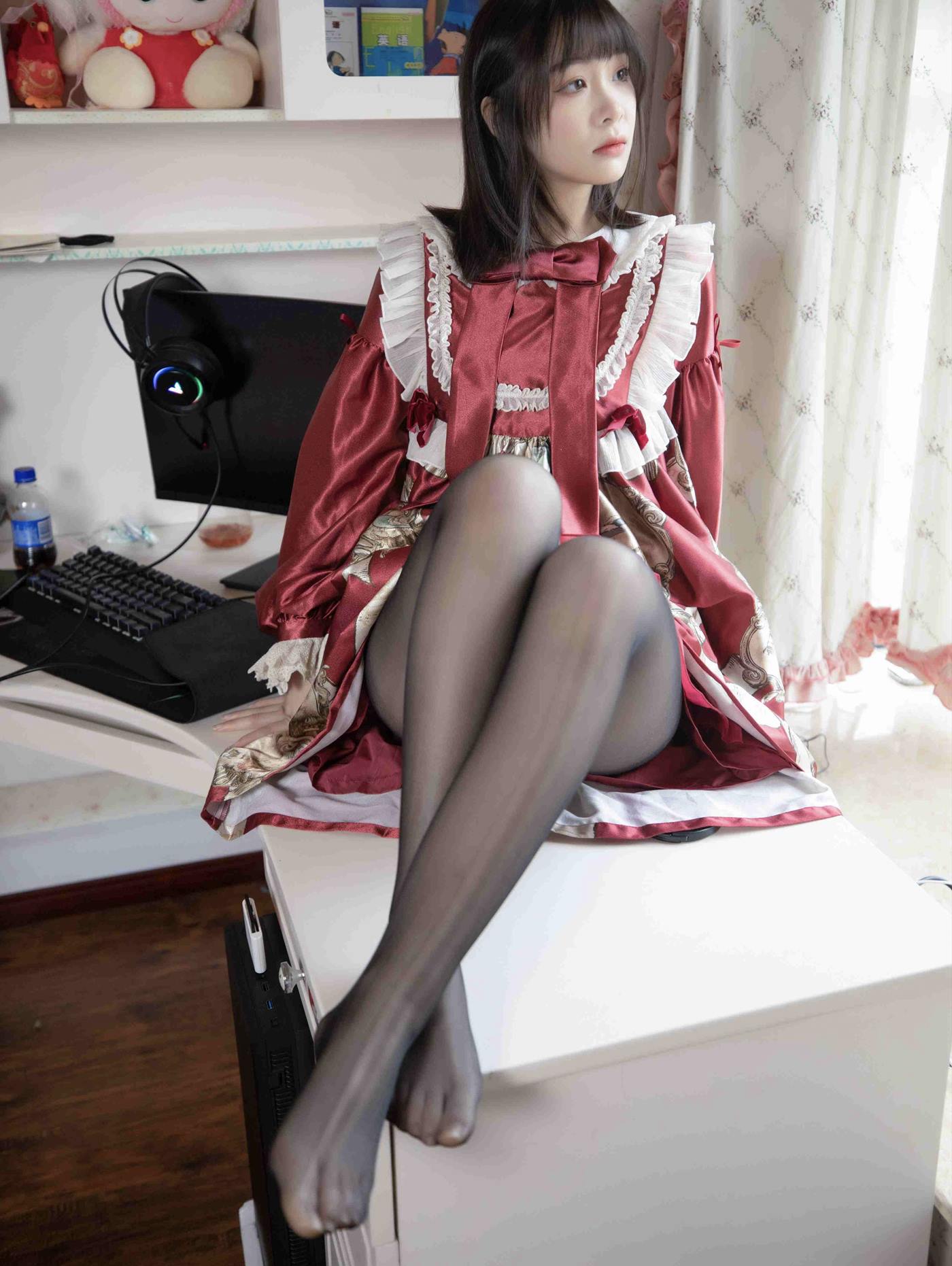 图片[31]-幻琪琪  – 红色Lolita 黑丝[47P] – 速更版-美库