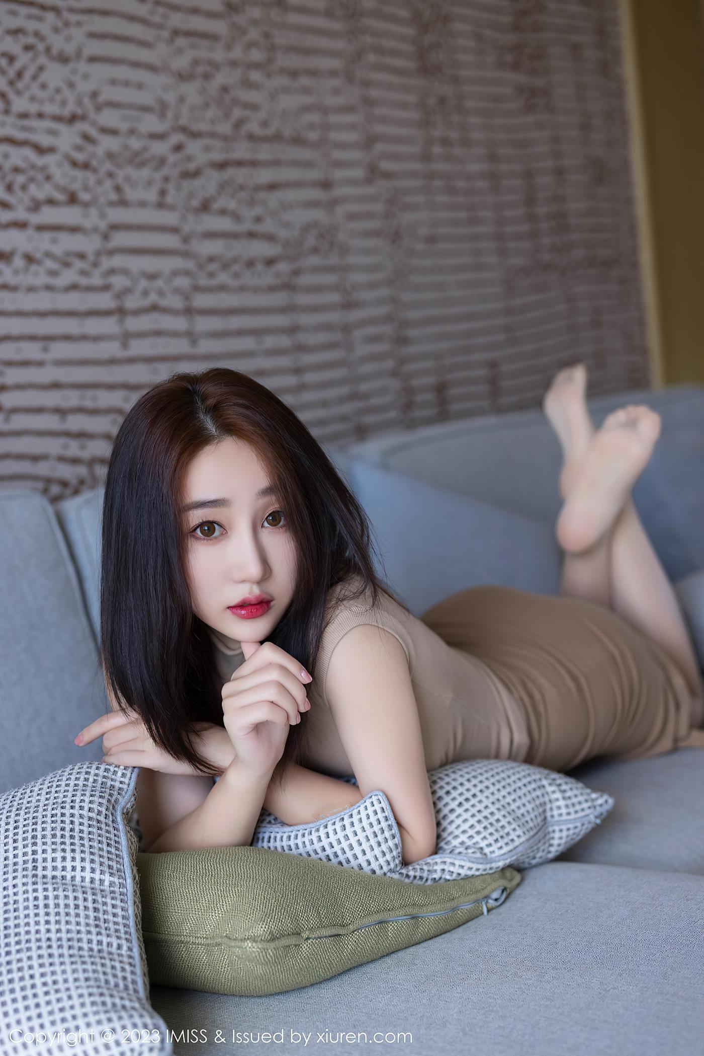 图片[49]-[IMISS爱蜜社] 2023.04.12 VOL.728 九月生__ 短裙美腿[47+1P] – 速更版-美库