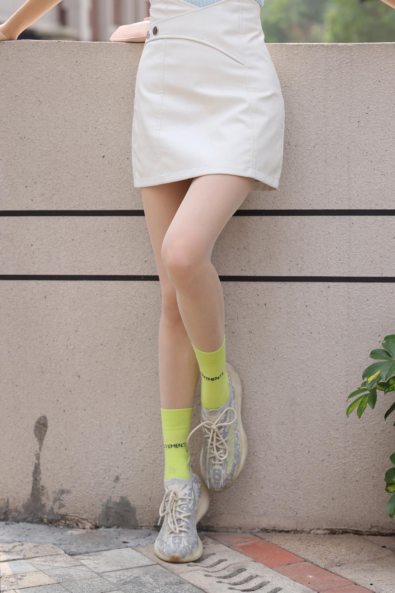 图片[27]-唯美街拍 NO.1205  运动鞋肉丝 (4) [84P] – 速更版-美库