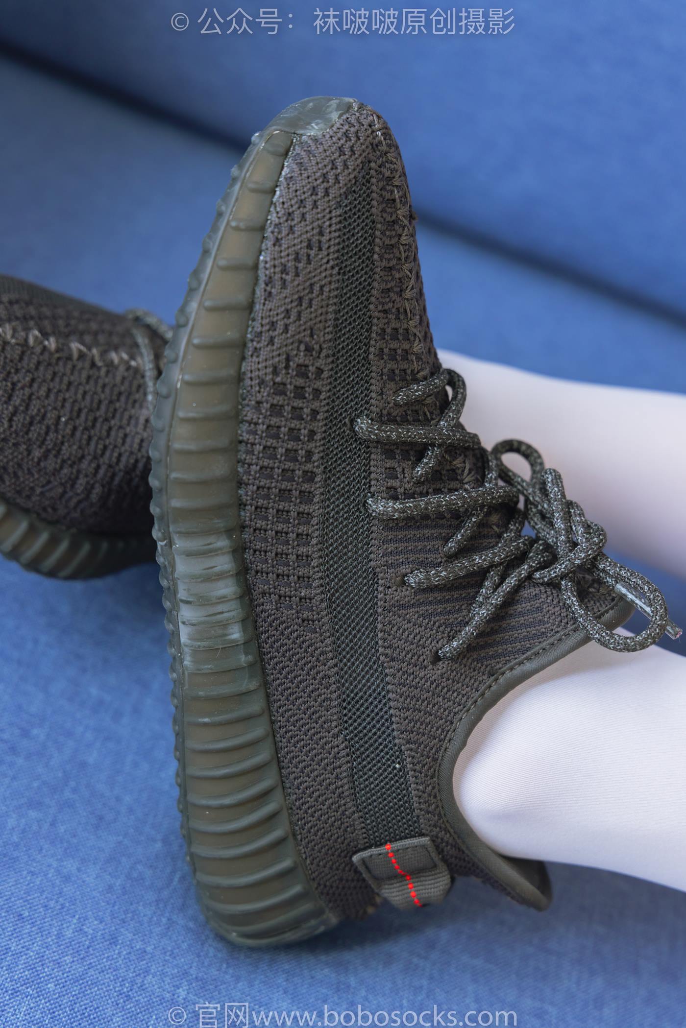 图片[40]-[BoBoSocks袜啵啵]NO.214 小沫-黑色运动鞋、厚白丝[142P] – 速更版-美库