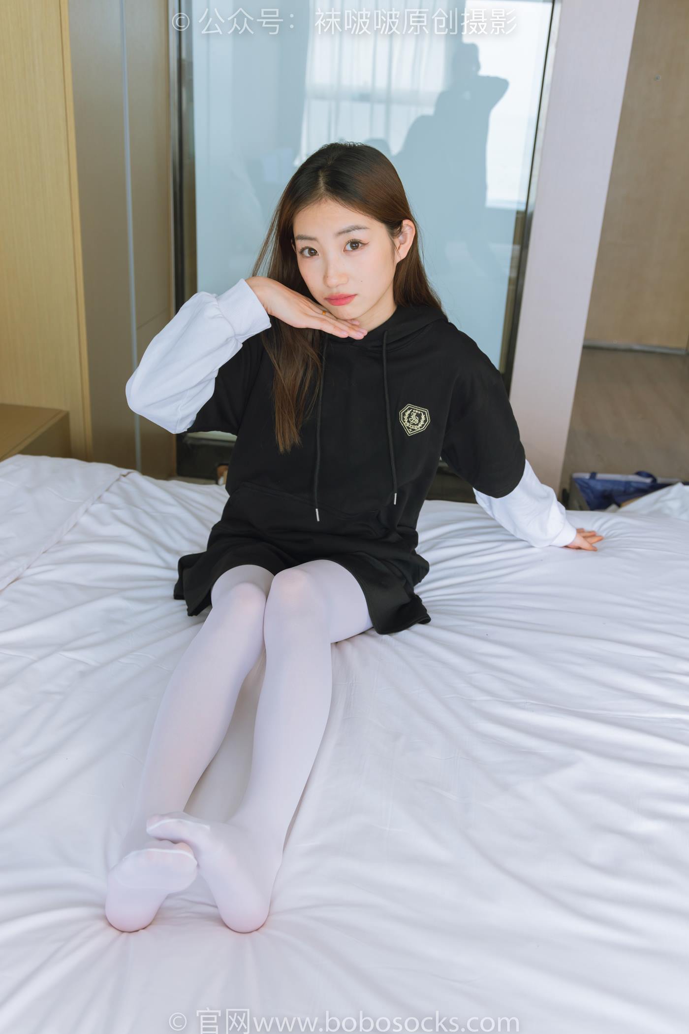 图片[70]-[BoBoSocks袜啵啵]NO.214 小沫-黑色运动鞋、厚白丝[142P] – 速更版-美库