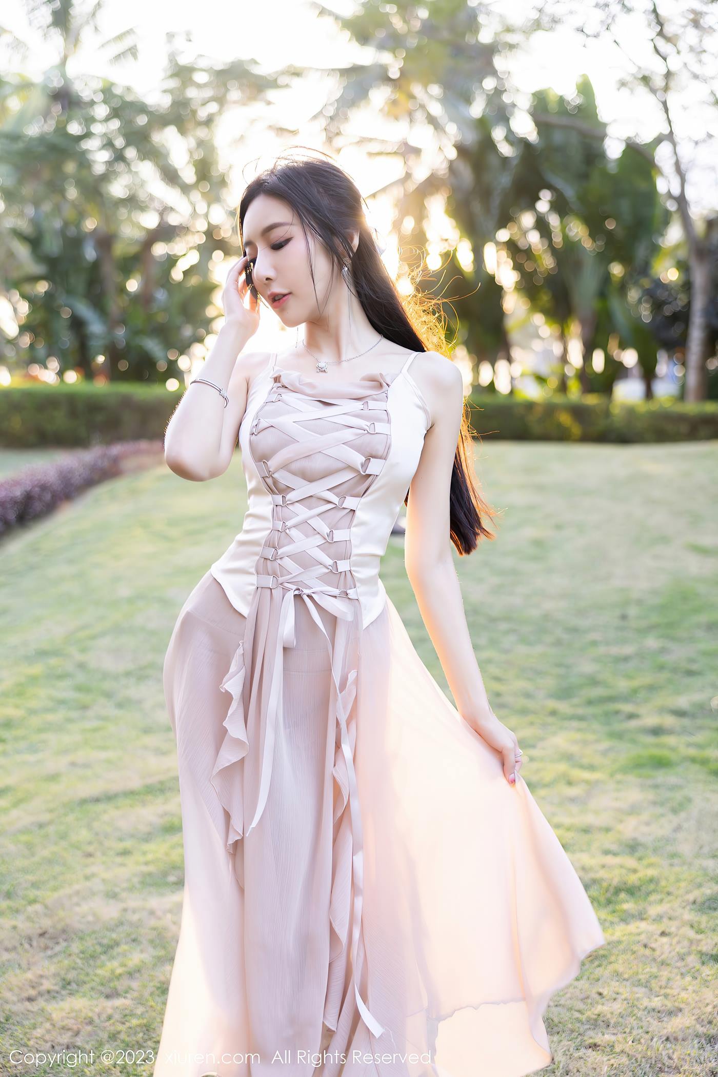 图片[11]-[Xiuren秀人网]2023.04.14 NO.6581 王馨瑶yanni[61+1P] – 速更版-美库