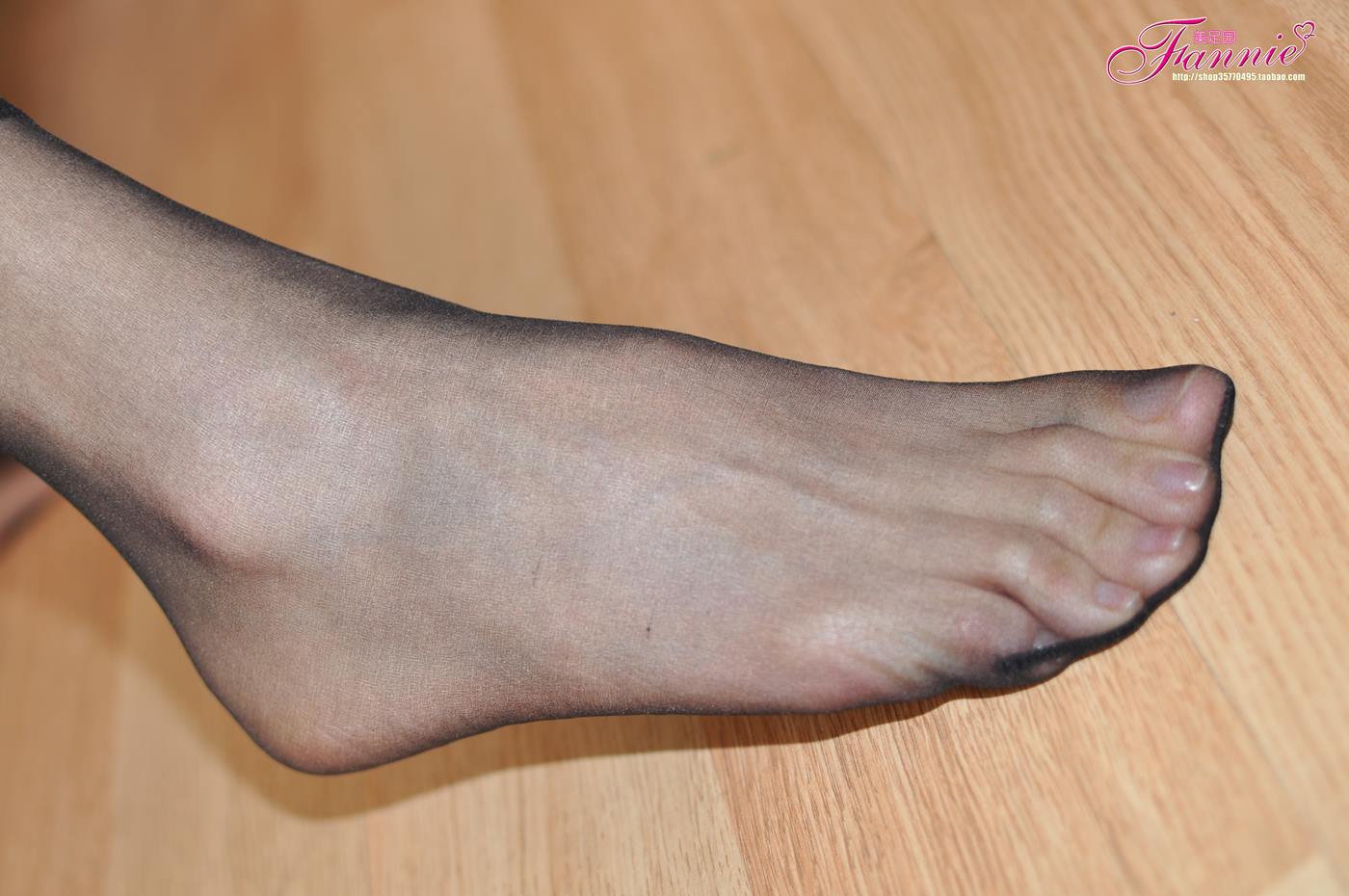 图片[15]-Fannie芬妮每足园 No.029 薄如蝉翼（黑丝）[61P] – 速更版-美库