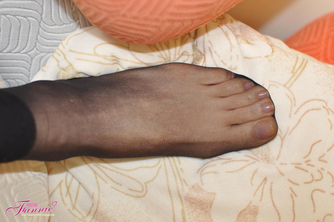 图片[22]-Fannie芬妮每足园 No.029 薄如蝉翼（黑丝）[61P] – 速更版-美库