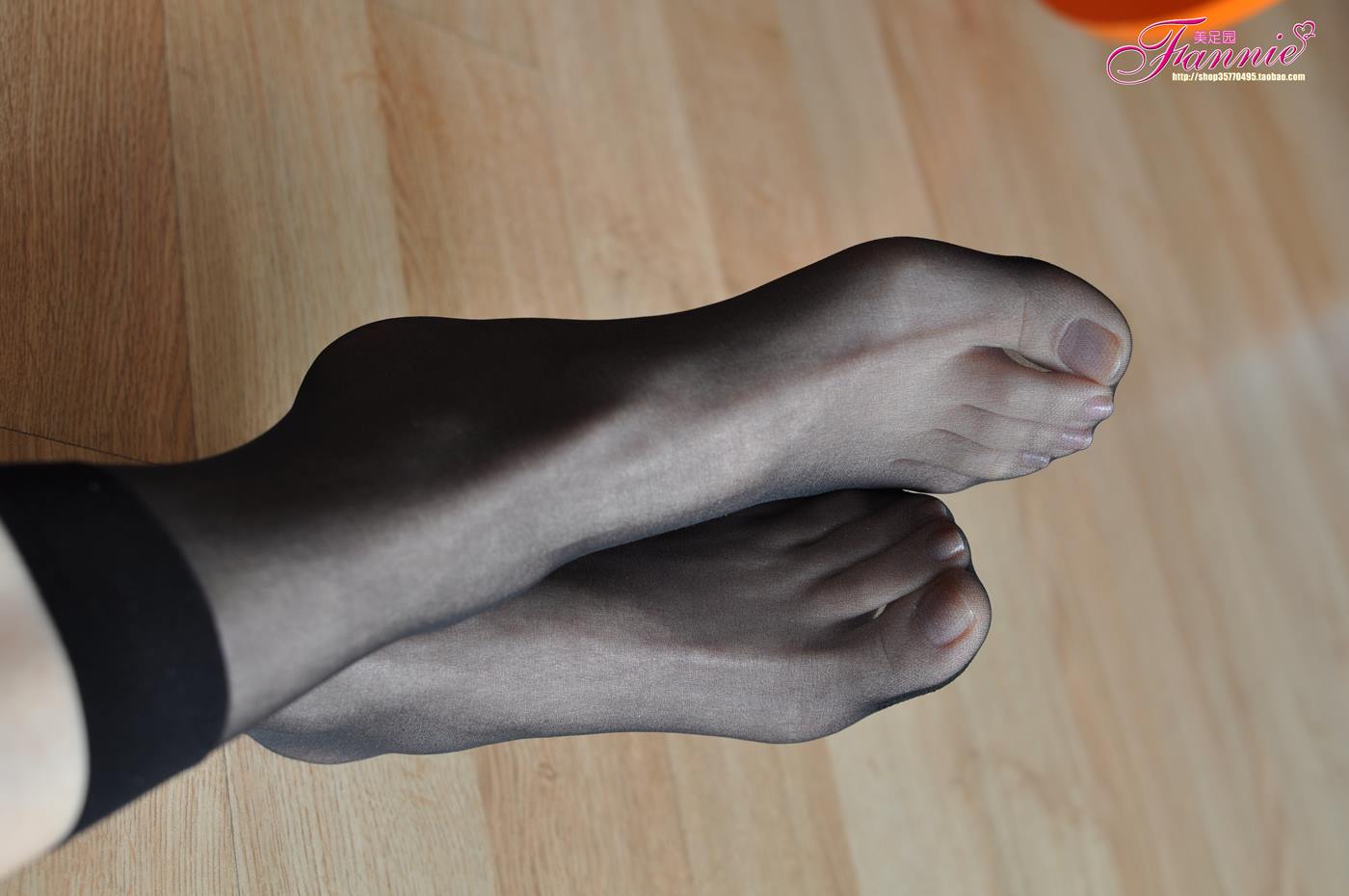 图片[37]-Fannie芬妮每足园 No.029 薄如蝉翼（黑丝）[61P] – 速更版-美库
