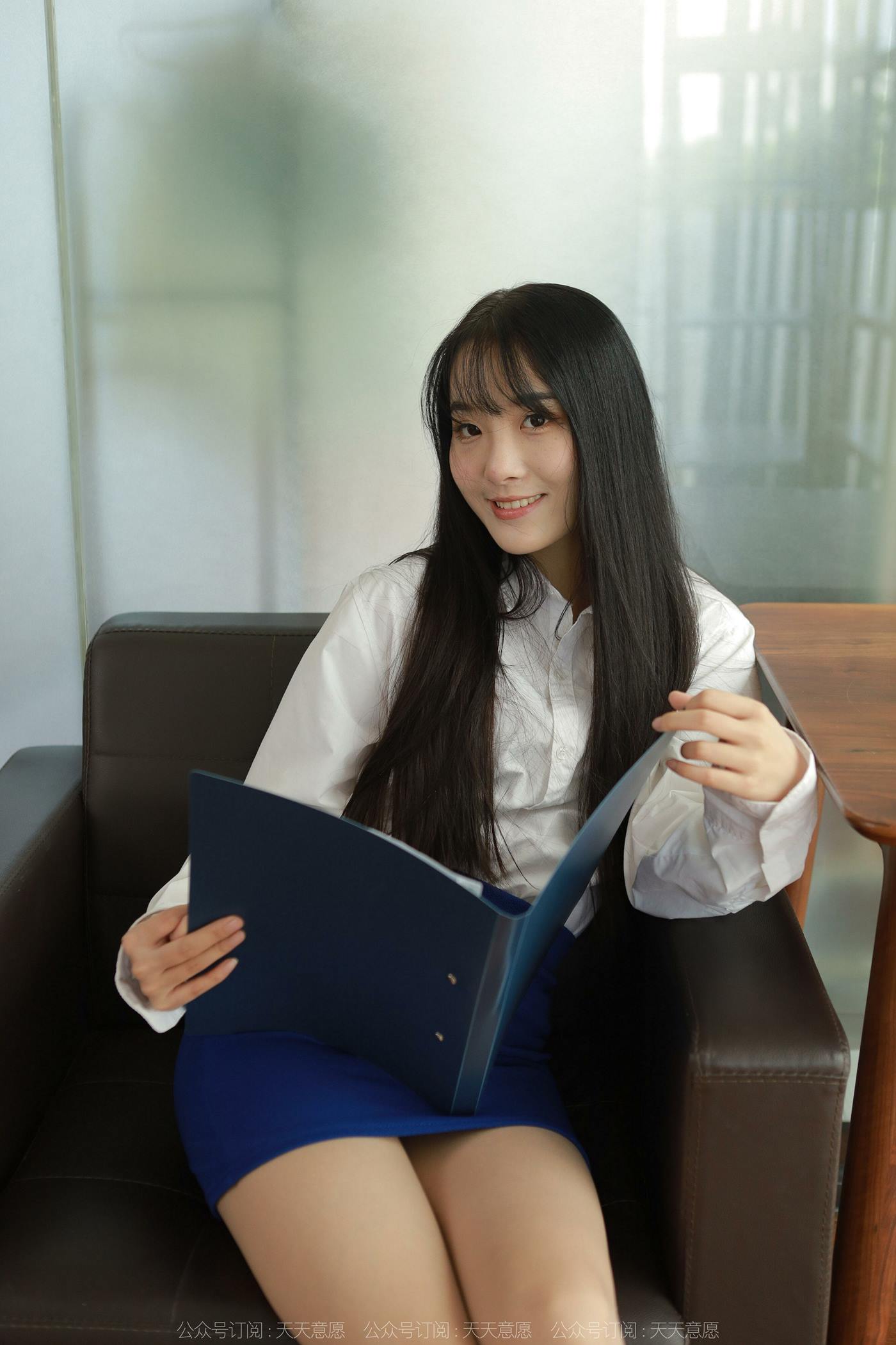 图片[12]-[IESS异思趣向] 2022.10.22 丝享家1245：婉萍《美女文员》[94P] – 速更版-美库