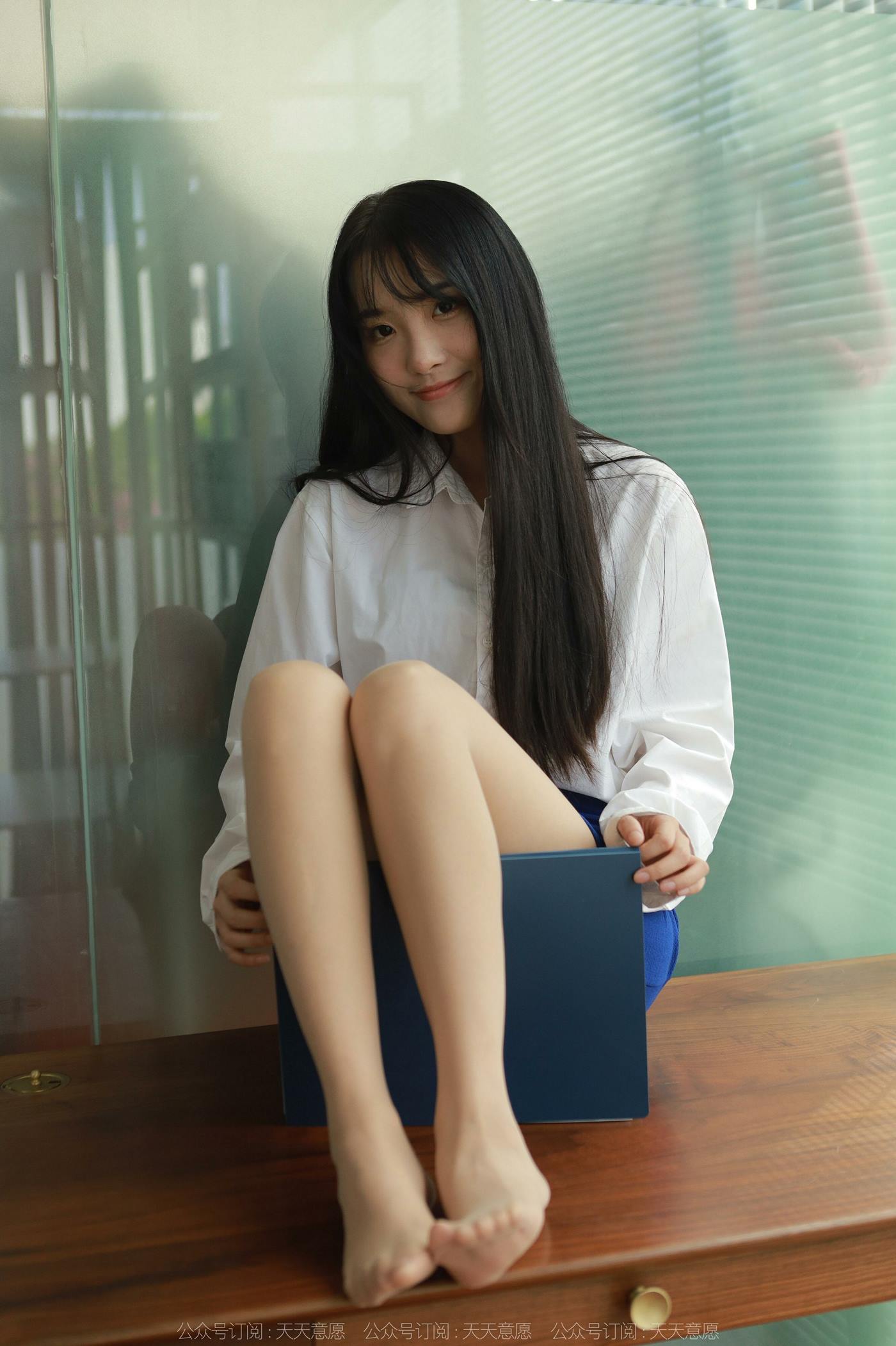 图片[55]-[IESS异思趣向] 2022.10.22 丝享家1245：婉萍《美女文员》[94P] – 速更版-美库