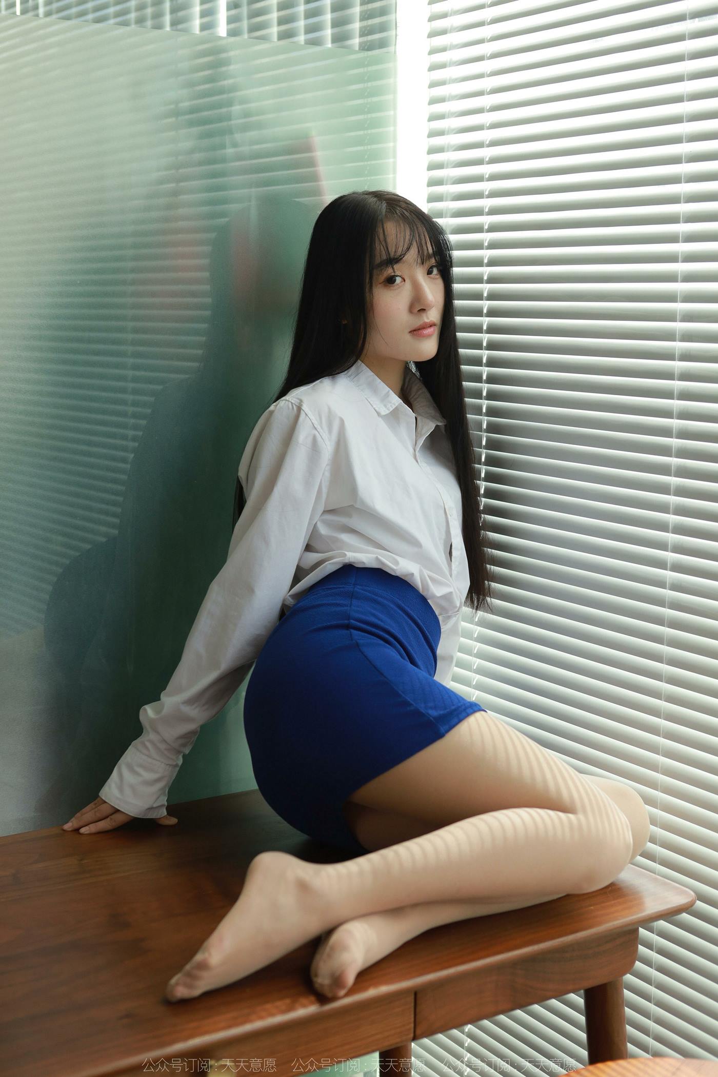 图片[76]-[IESS异思趣向] 2022.10.22 丝享家1245：婉萍《美女文员》[94P] – 速更版-美库