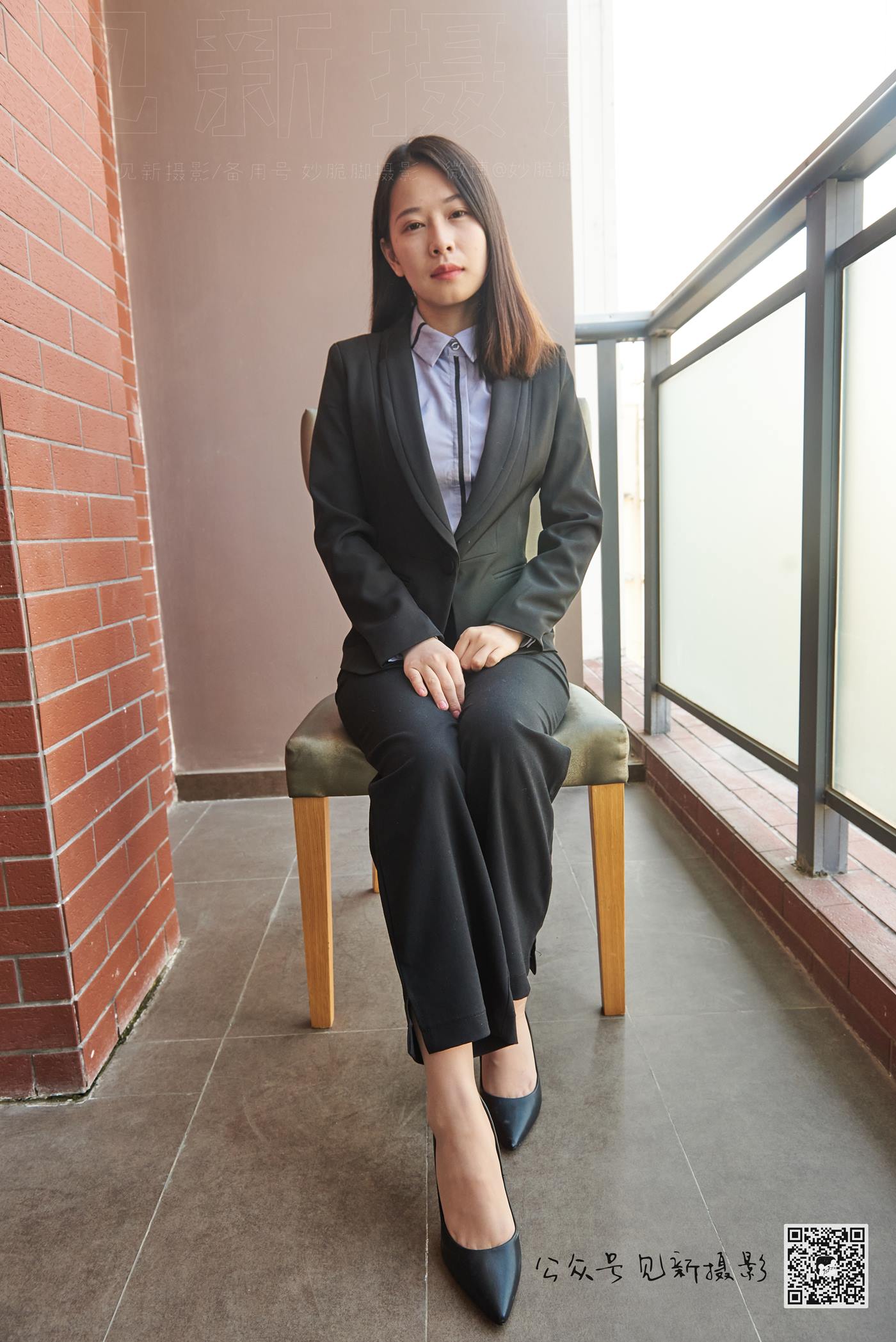 图片[34]-[见新摄影]NO.049 -小江-户外裤里丝高跟 [155P] – 速更版-美库
