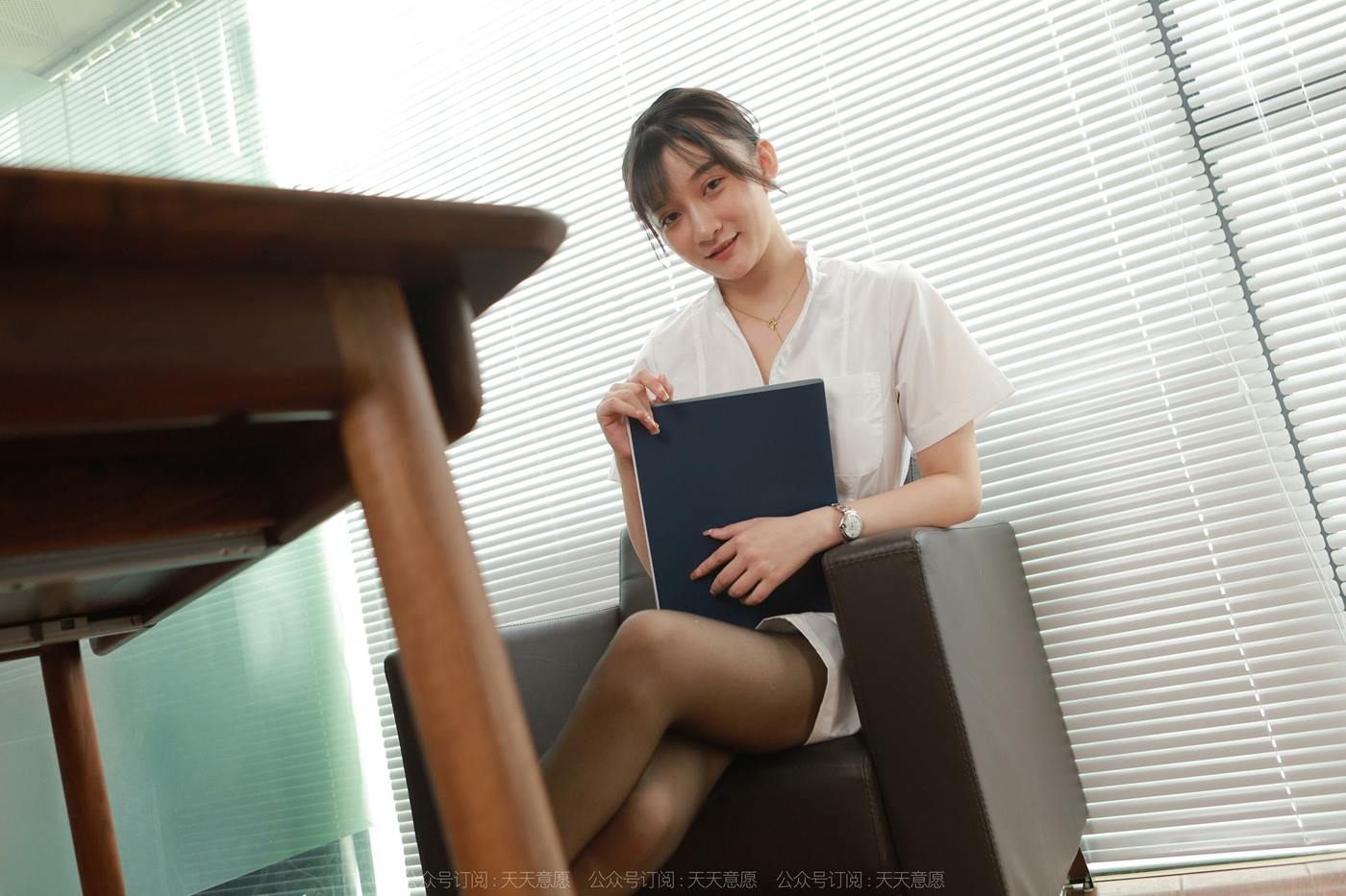 图片[74]-[IESS异思趣向] 2022.10.23 丝享家1246：秋秋《嘿丝女医生》[90P] – 速更版-美库