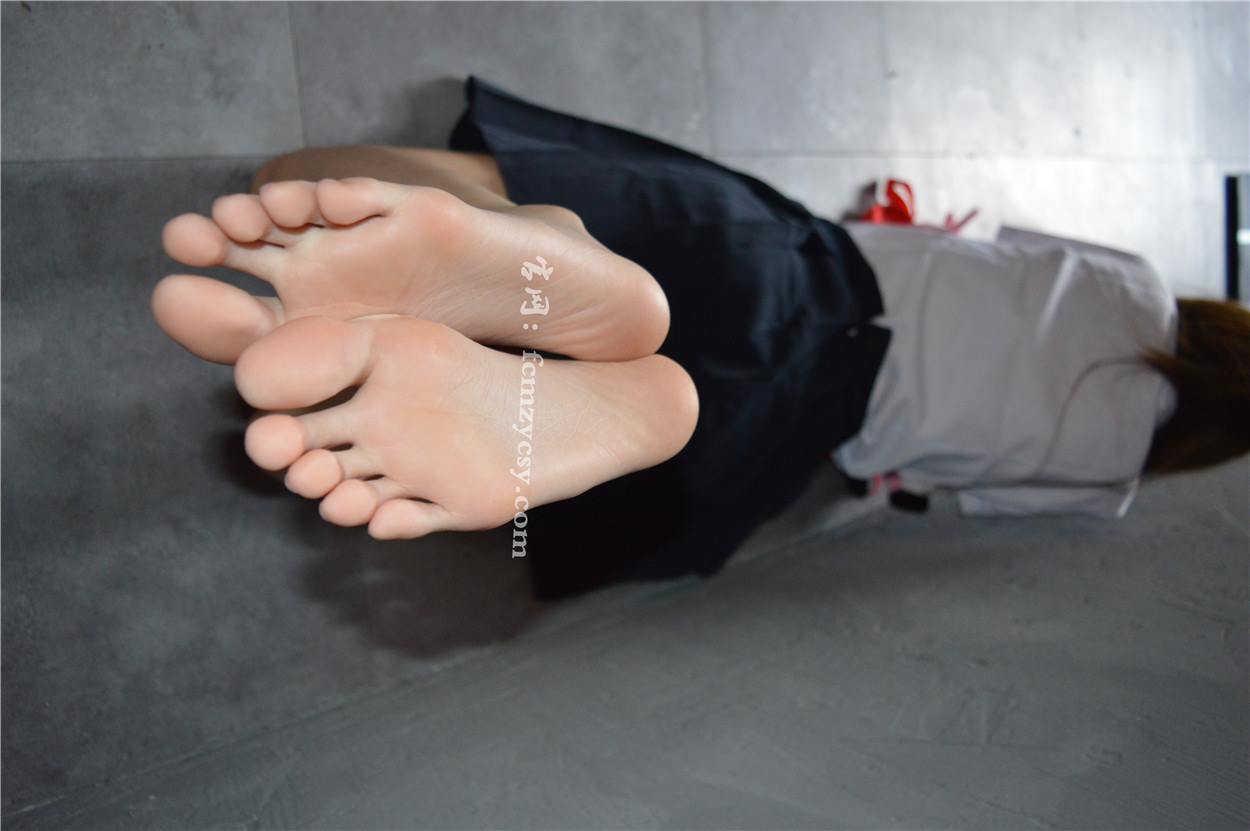 图片[83]-FCMZ原创学生足模摄影 No.014 二次元 [112P] – 速更版-美库