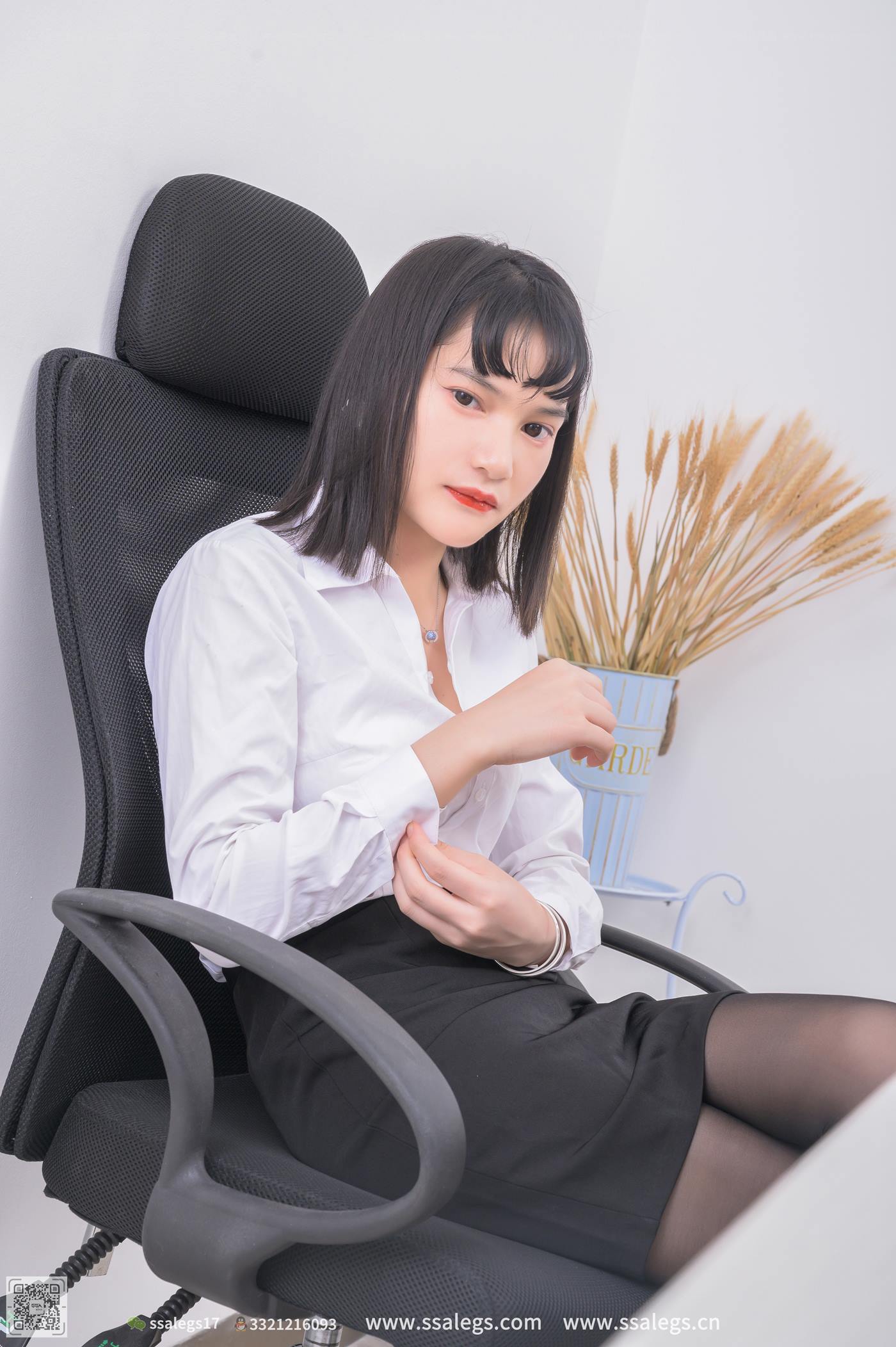 图片[18]-[SSA丝社]超清写真 NO.529 冰冰 黑丝袜写真（上）[155P] – 速更版-美库