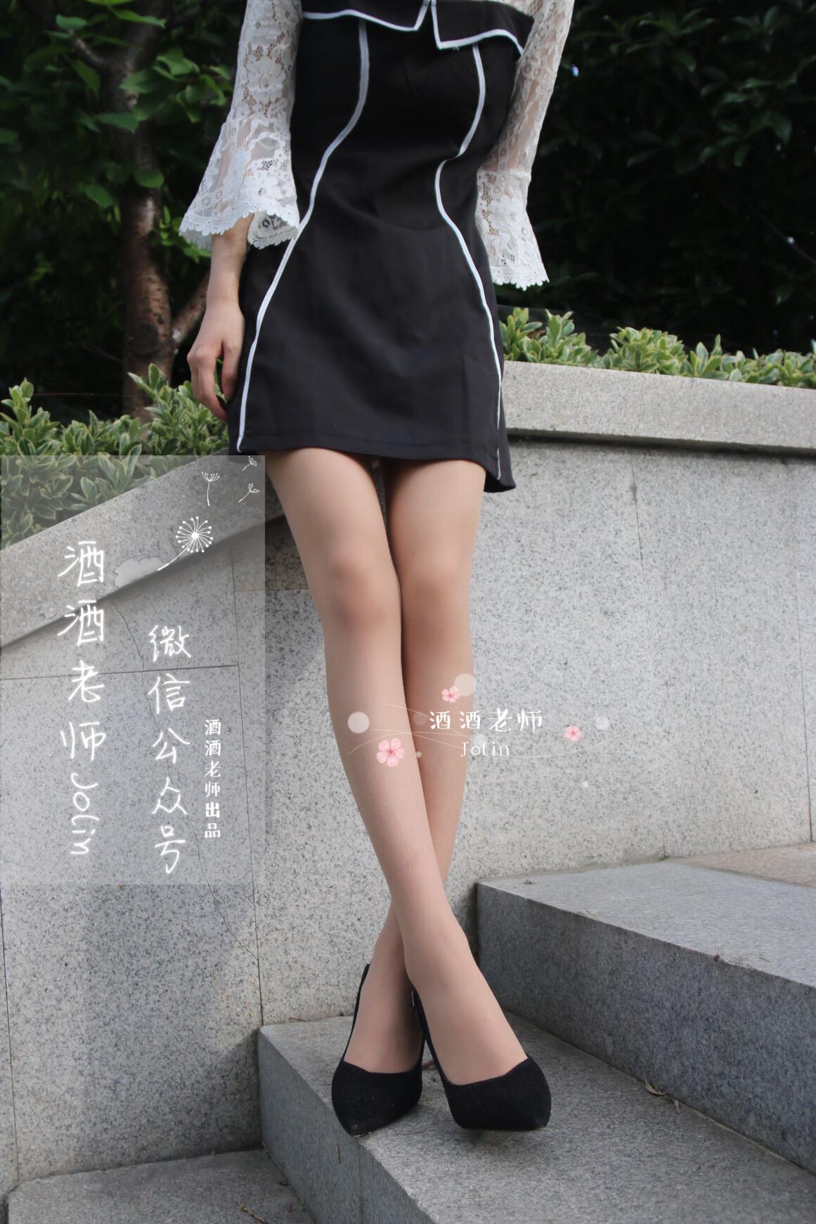 图片[16]-美腿博主@酒酒老师  风吹裙摆，足下毒光 [53P] – 速更版-美库