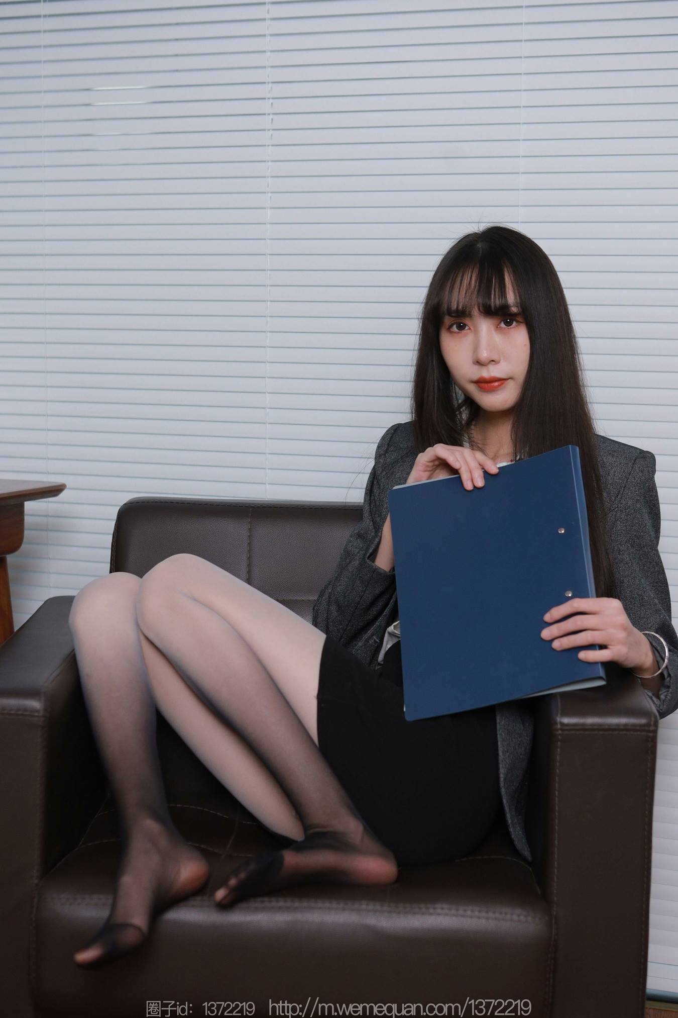 图片[82]-[IESS异思趣向] 耽丝 230111团团 [86P] – 速更版-美库