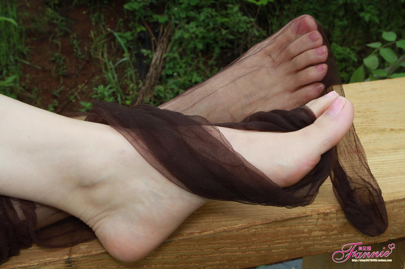 图片[30]-Fannie芬妮每足园 No.038 薄如蝉翼 轻若烟9 [82P] – 速更版-美库