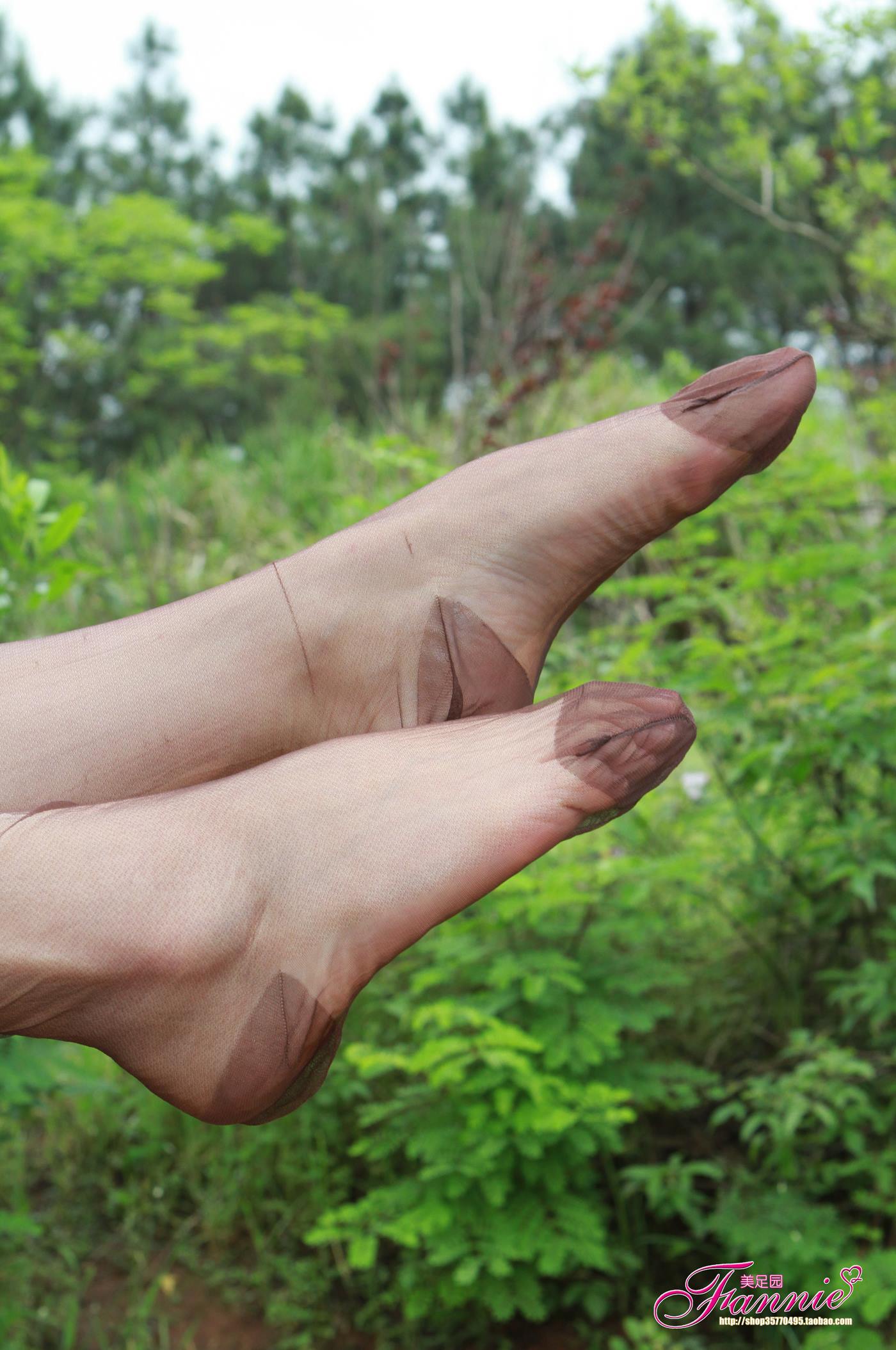 图片[41]-Fannie芬妮每足园 No.038 薄如蝉翼 轻若烟9 [82P] – 速更版-美库