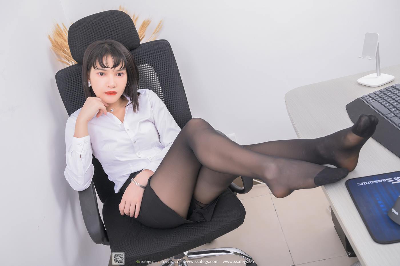 图片[63]-[SSA丝社]超清写真 NO.530 冰冰 黑丝袜写真（下）[154P] – 速更版-美库