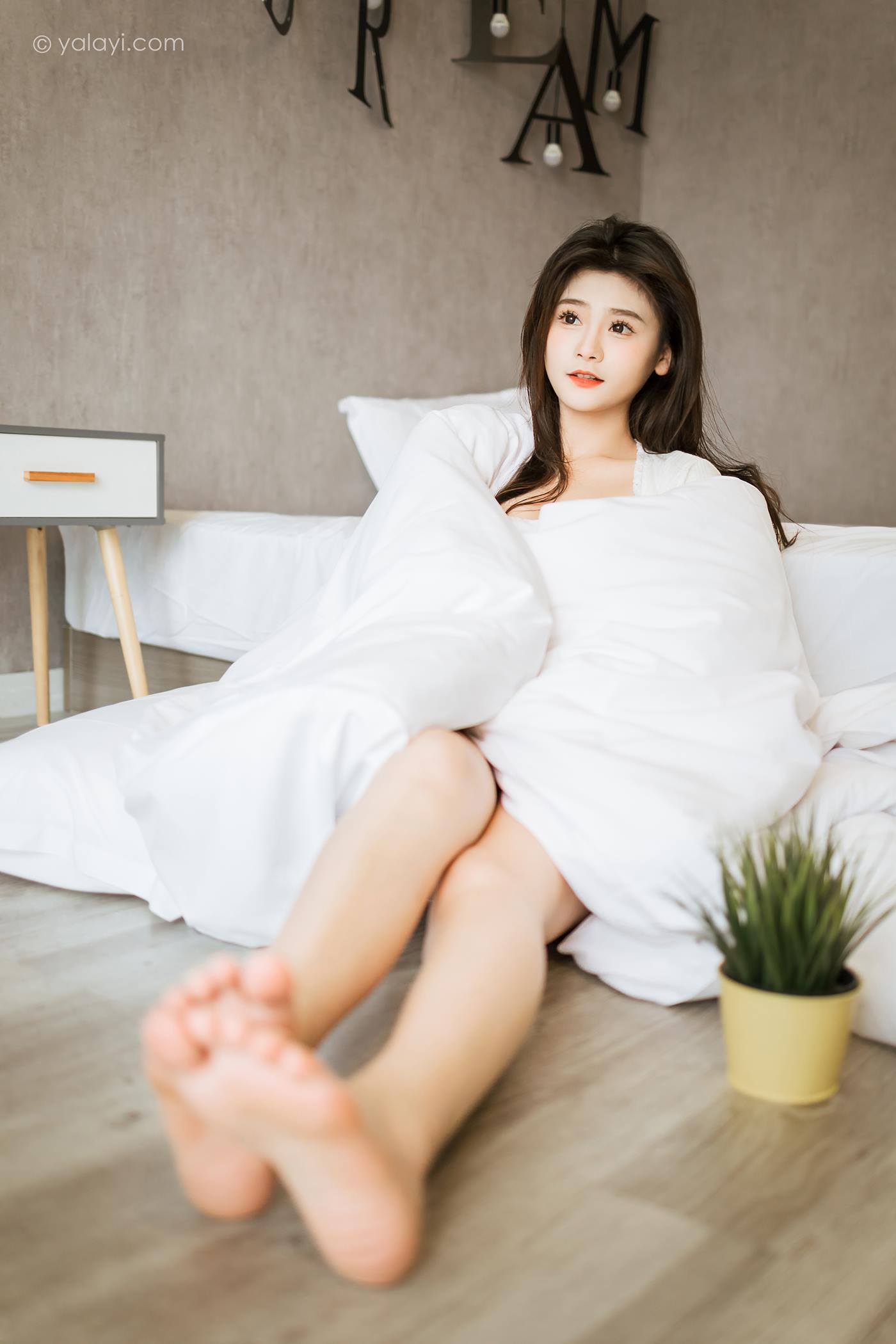 图片[19]-[YALAYI雅拉伊]2023.03.27 NO.1016 超甜小日常 若婷[41+1P] – 速更版-美库