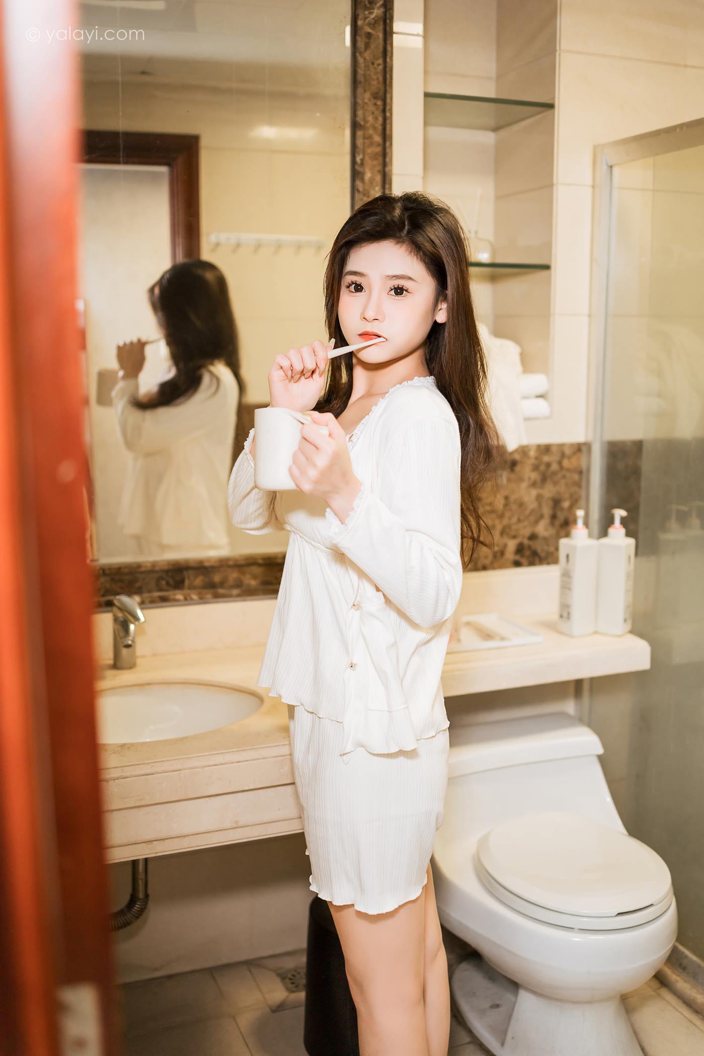 图片[28]-[YALAYI雅拉伊]2023.03.27 NO.1016 超甜小日常 若婷[41+1P] – 速更版-美库