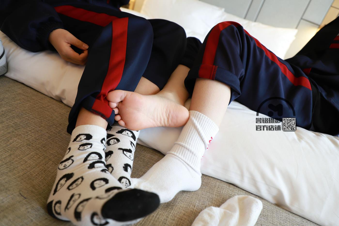 图片[26]-[誉铭传媒]袜足摄影 2020年《06.18 专享作品1》[90P] – 速更版-美库