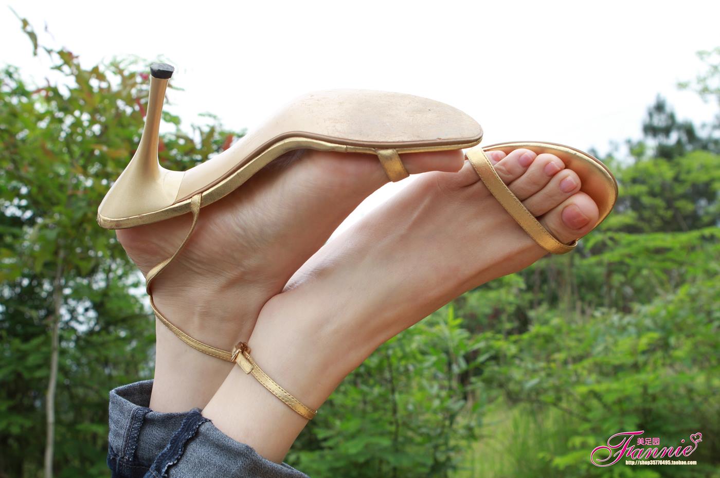 图片[20]-Fannie芬妮每足园 No.044 薄施粉彩 晶莹剔透5 [83P] – 速更版-美库