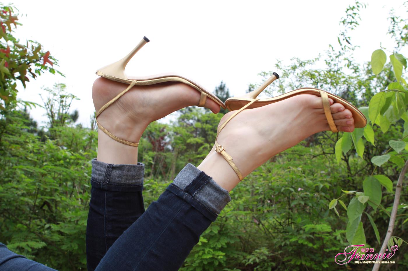 图片[23]-Fannie芬妮每足园 No.044 薄施粉彩 晶莹剔透5 [83P] – 速更版-美库