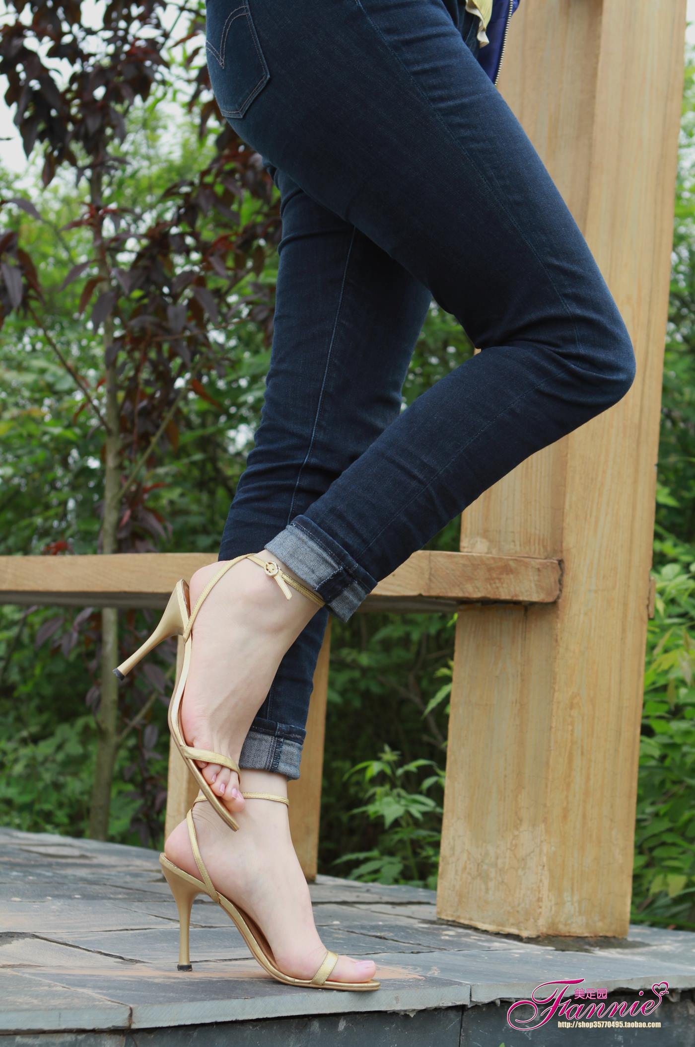 图片[46]-Fannie芬妮每足园 No.044 薄施粉彩 晶莹剔透5 [83P] – 速更版-美库