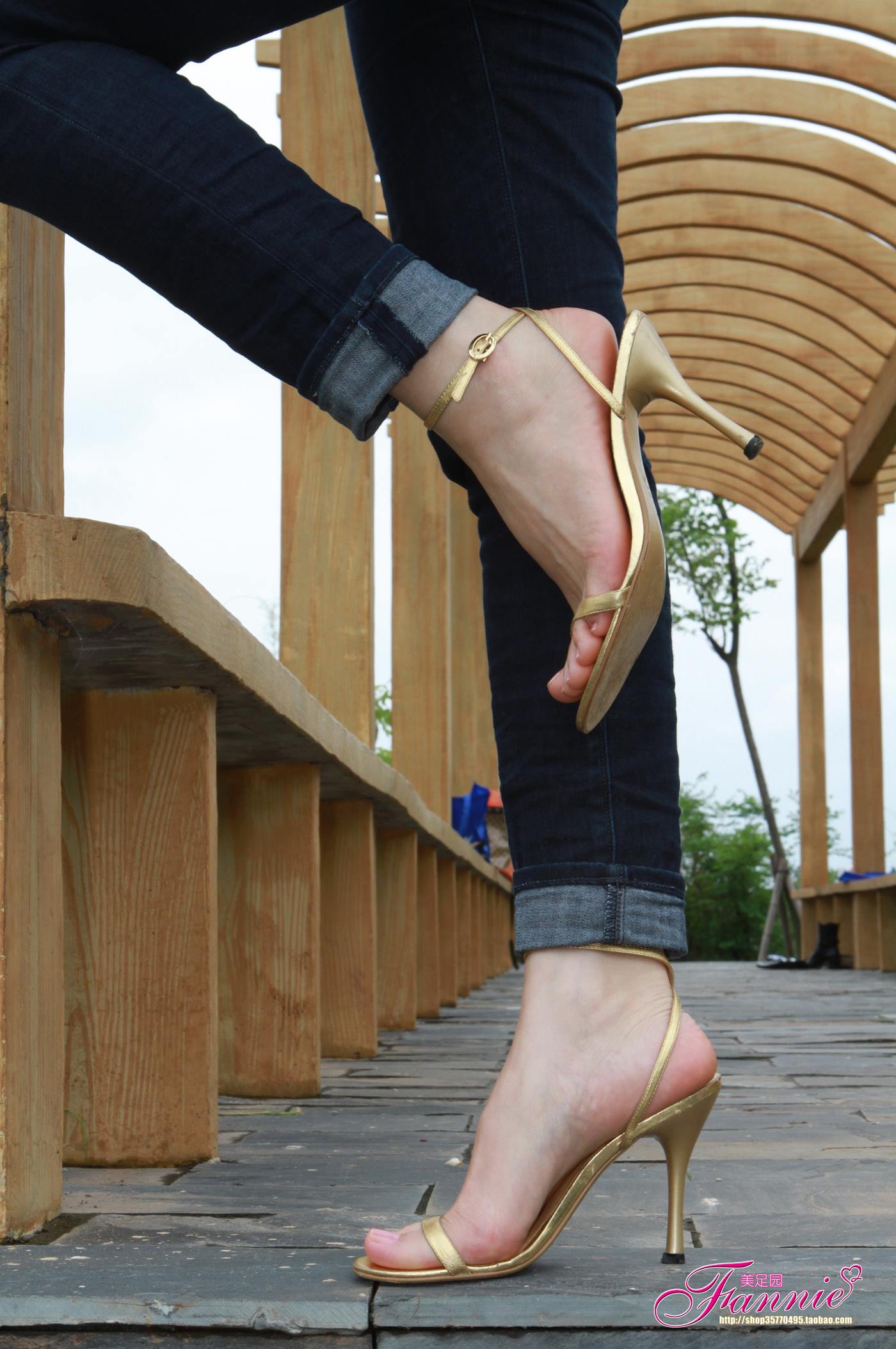 图片[50]-Fannie芬妮每足园 No.044 薄施粉彩 晶莹剔透5 [83P] – 速更版-美库