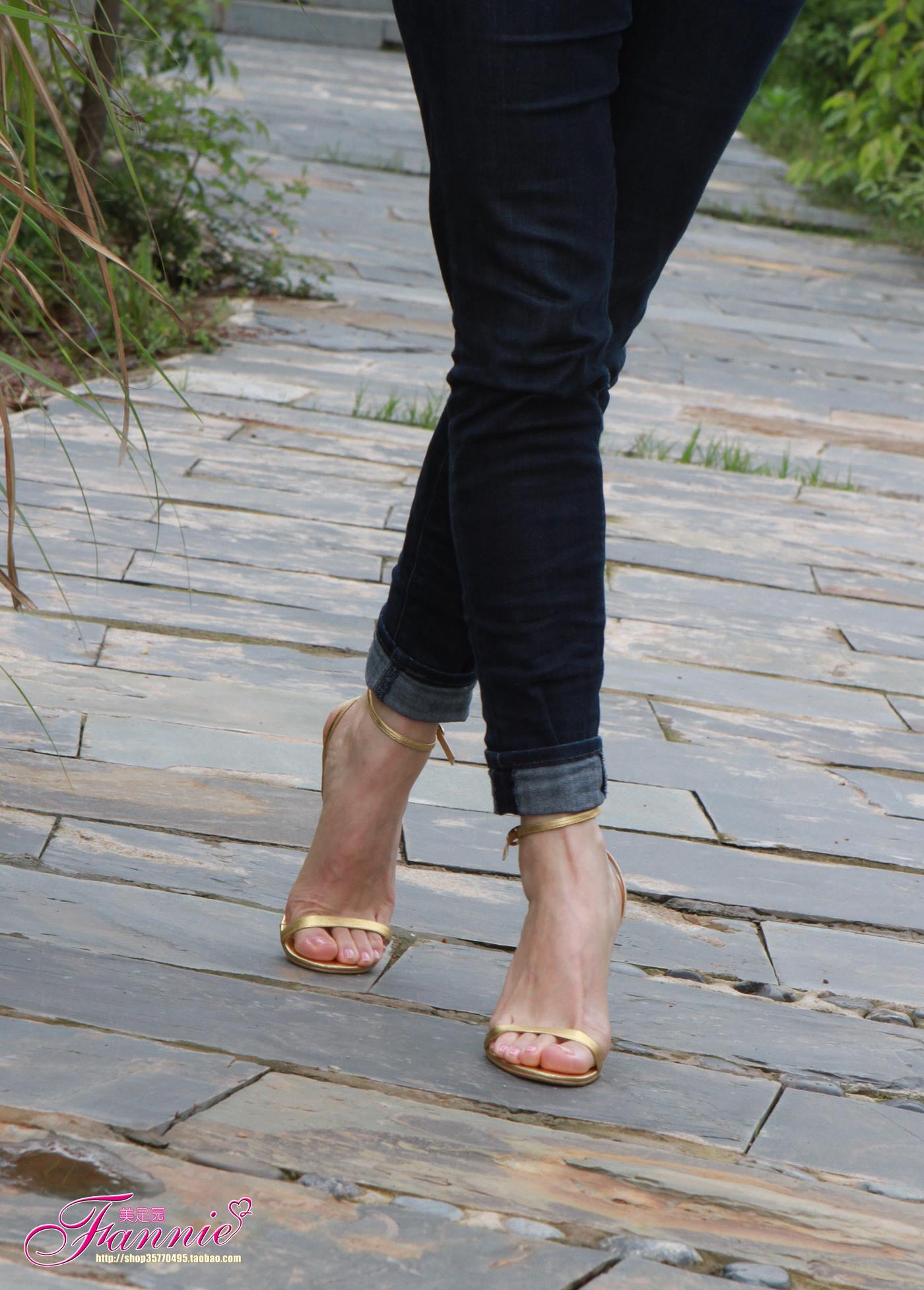 图片[73]-Fannie芬妮每足园 No.044 薄施粉彩 晶莹剔透5 [83P] – 速更版-美库