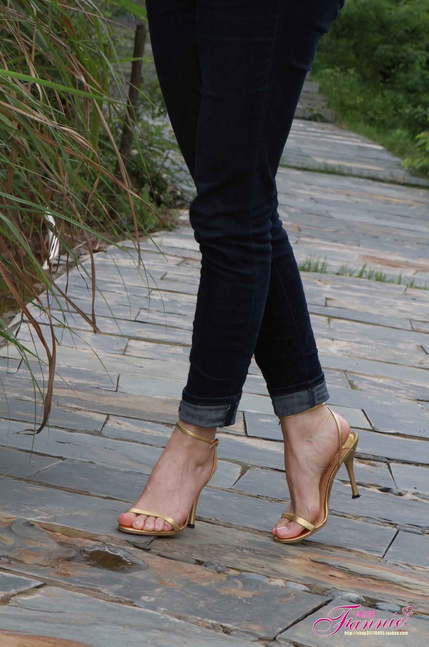 图片[74]-Fannie芬妮每足园 No.044 薄施粉彩 晶莹剔透5 [83P] – 速更版-美库