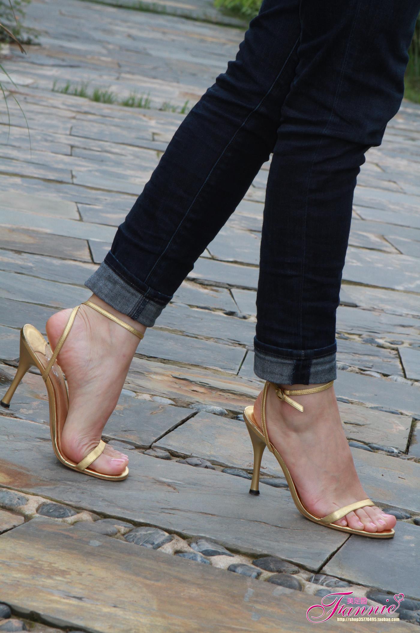 图片[76]-Fannie芬妮每足园 No.044 薄施粉彩 晶莹剔透5 [83P] – 速更版-美库