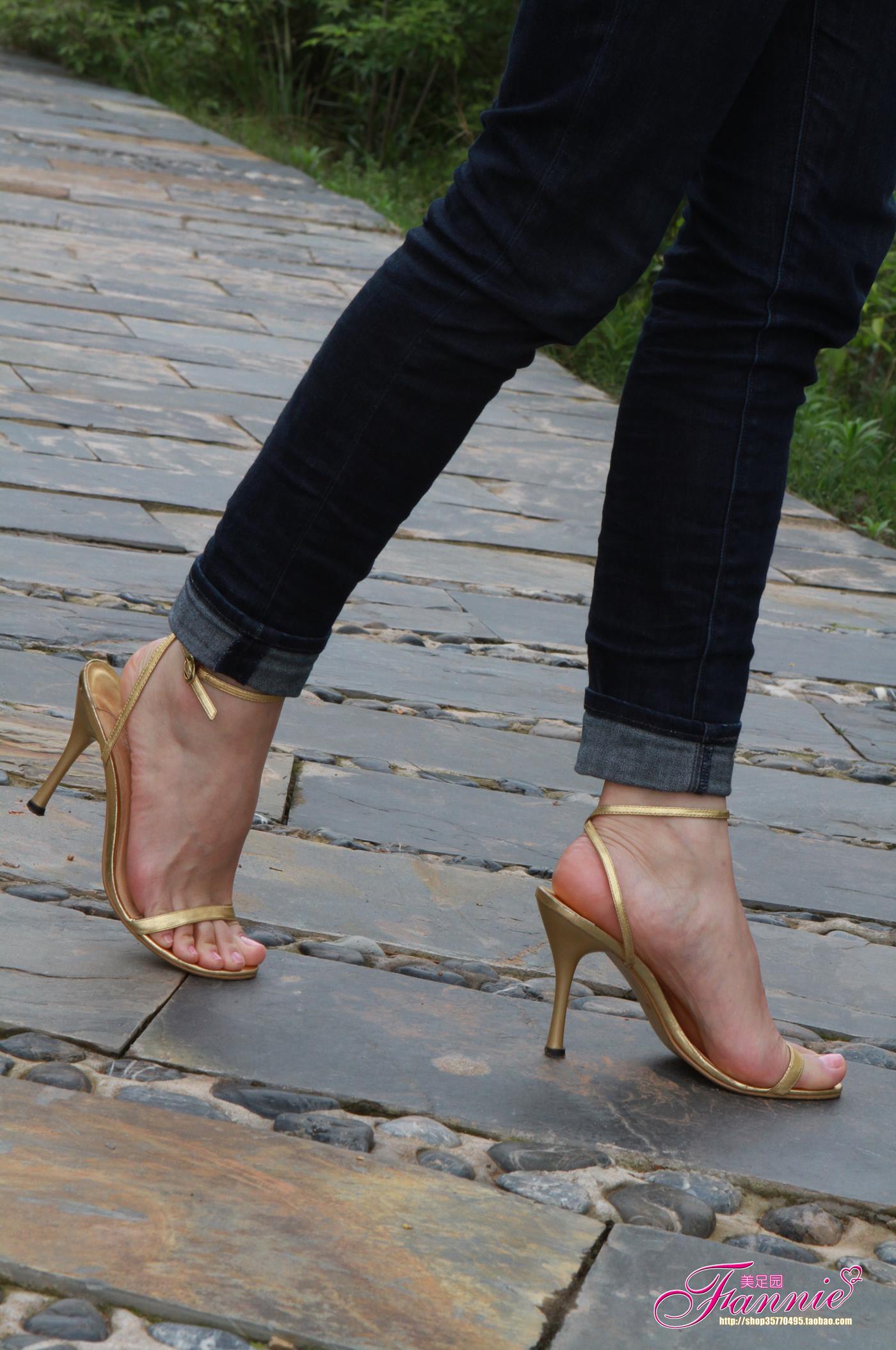 图片[77]-Fannie芬妮每足园 No.044 薄施粉彩 晶莹剔透5 [83P] – 速更版-美库