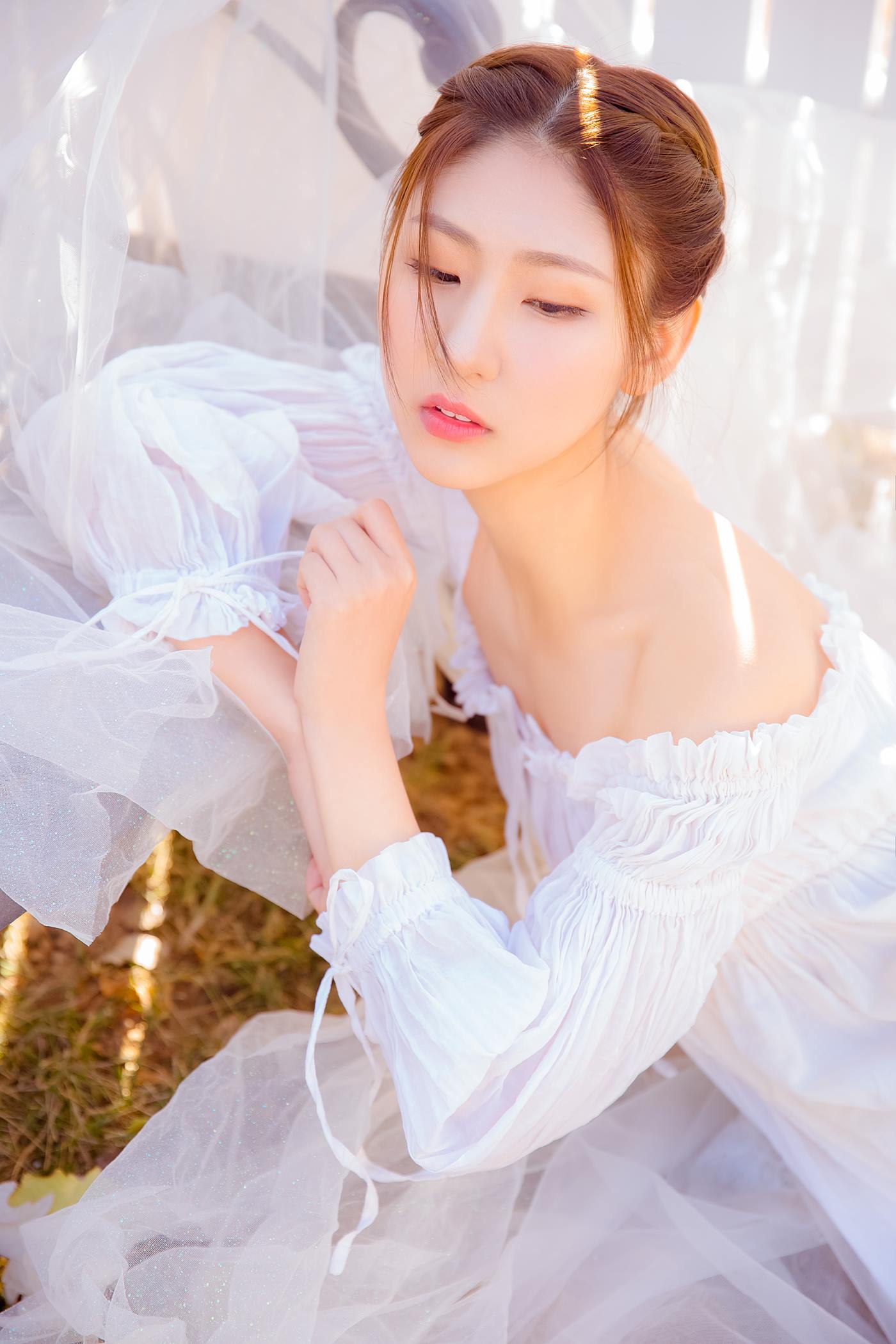 图片[34]-[YALAYI雅拉伊]2023.03.29 NO.1017 清新美女[34+1P] – 速更版-美库