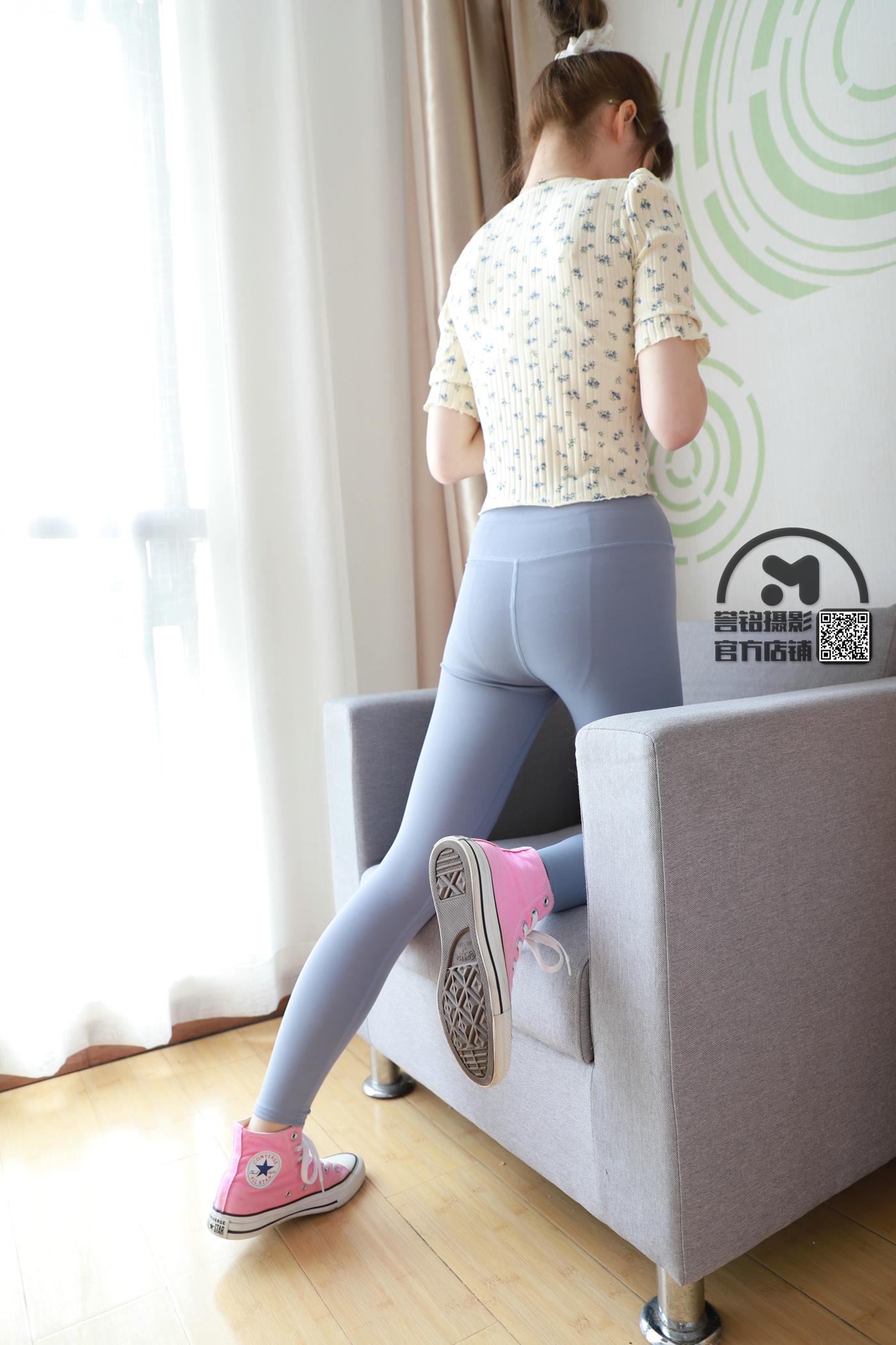 图片[98]-[誉铭传媒]袜足摄影 2020年《06.18 专享作品1》[100P] – 速更版-美库